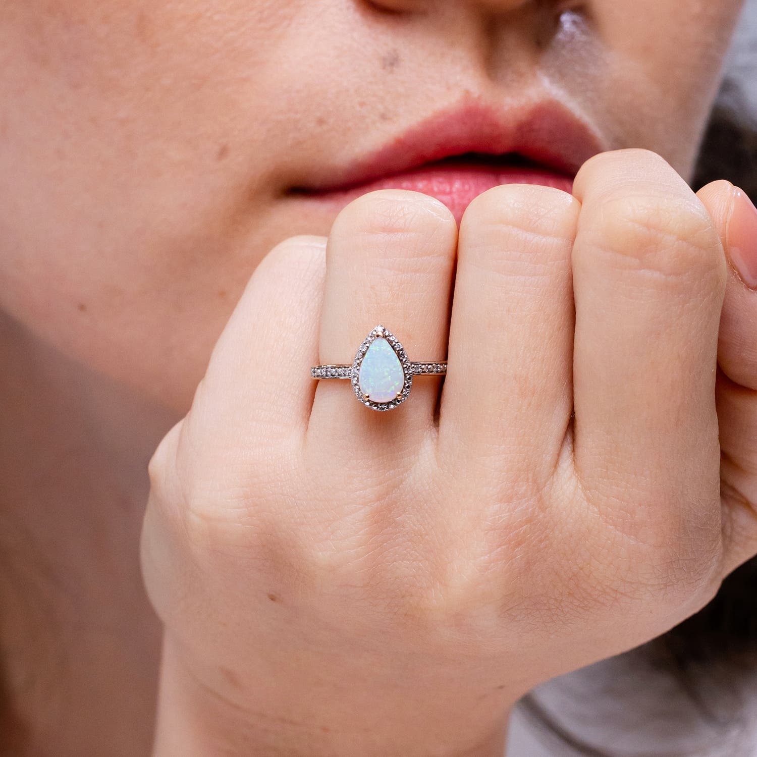 Opal ring online teardrop