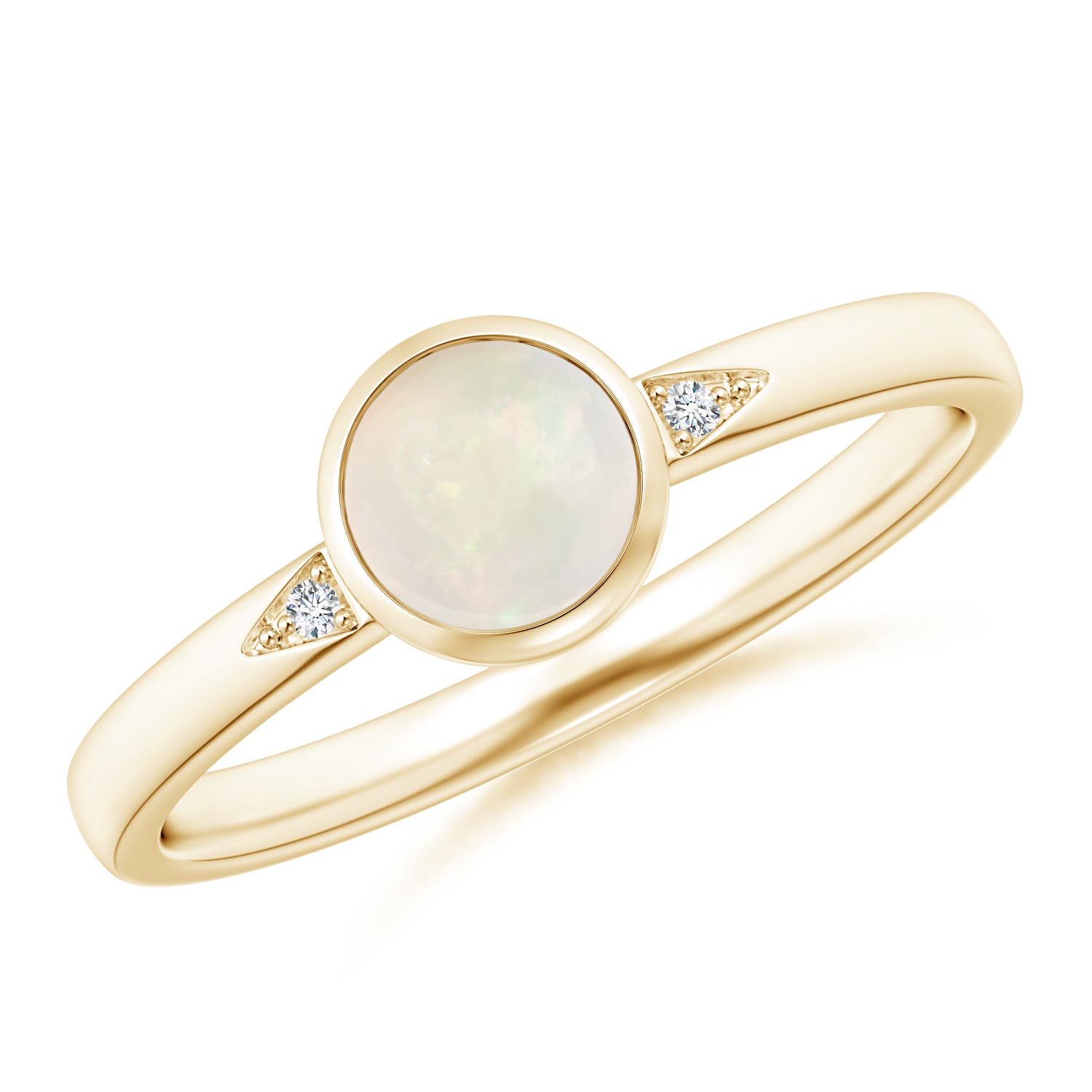 A - Opal / 0.34 CT / 14 KT Yellow Gold