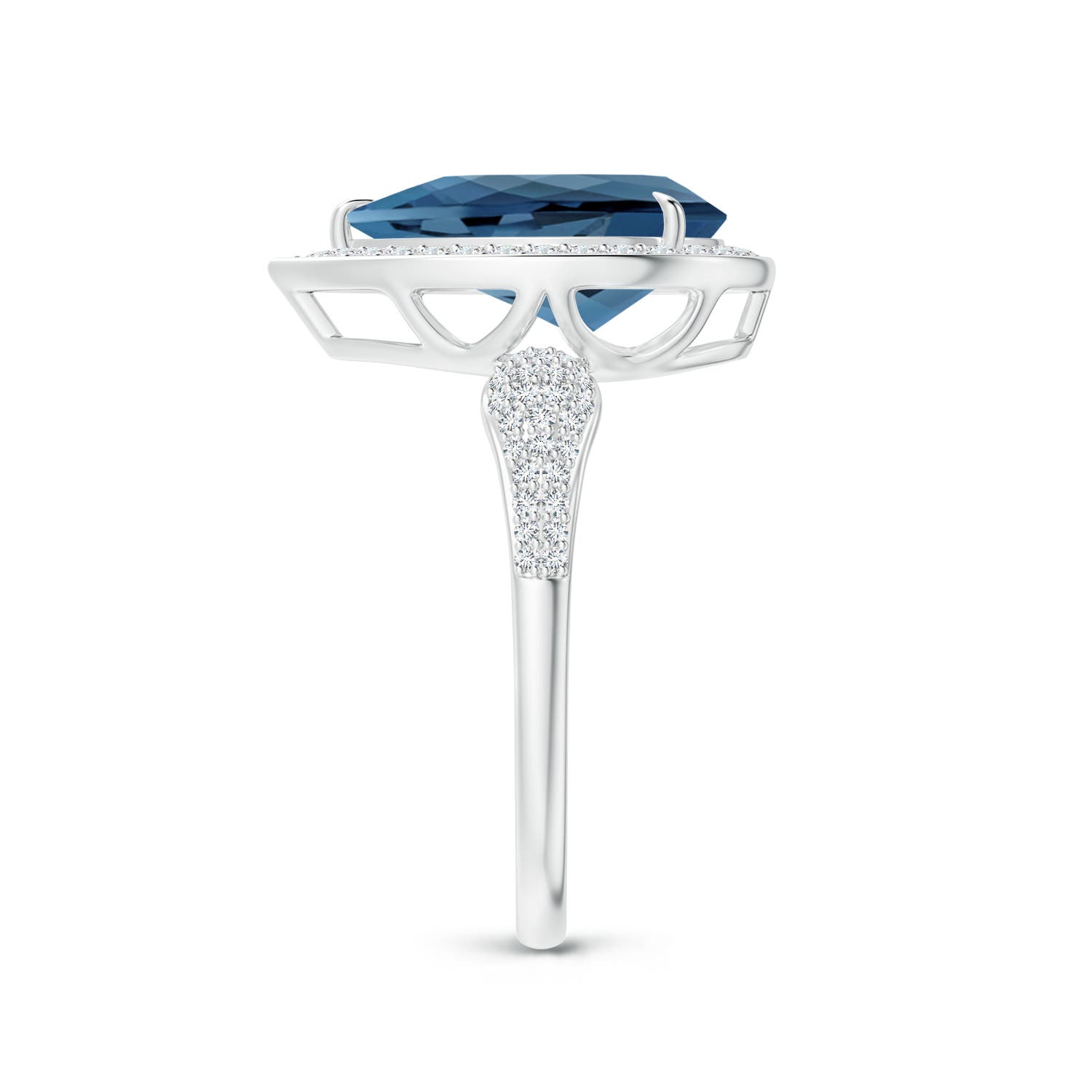 A - London Blue Topaz / 4.27 CT / 14 KT White Gold