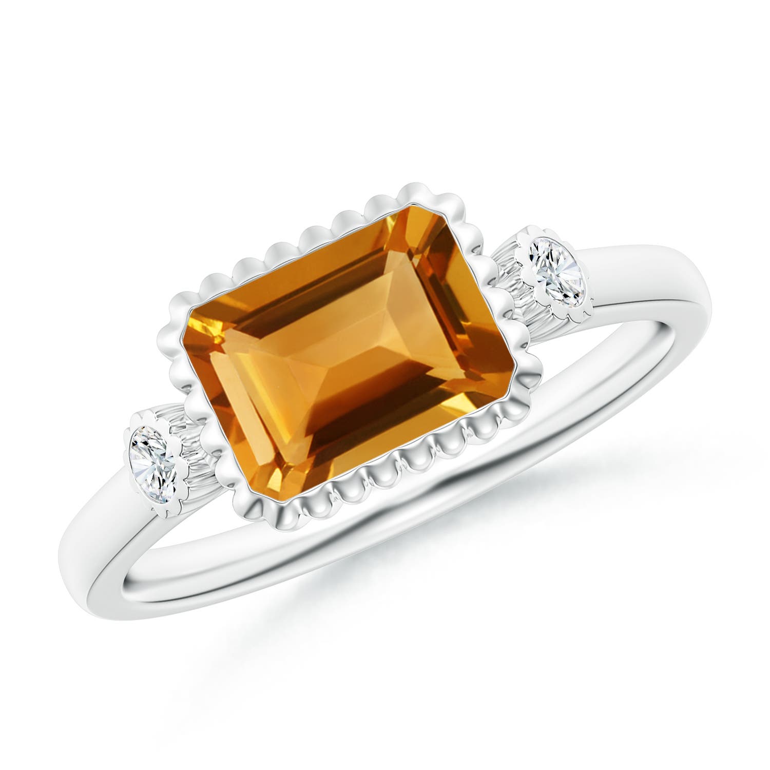 AA - Citrine / 1.59 CT / 14 KT White Gold