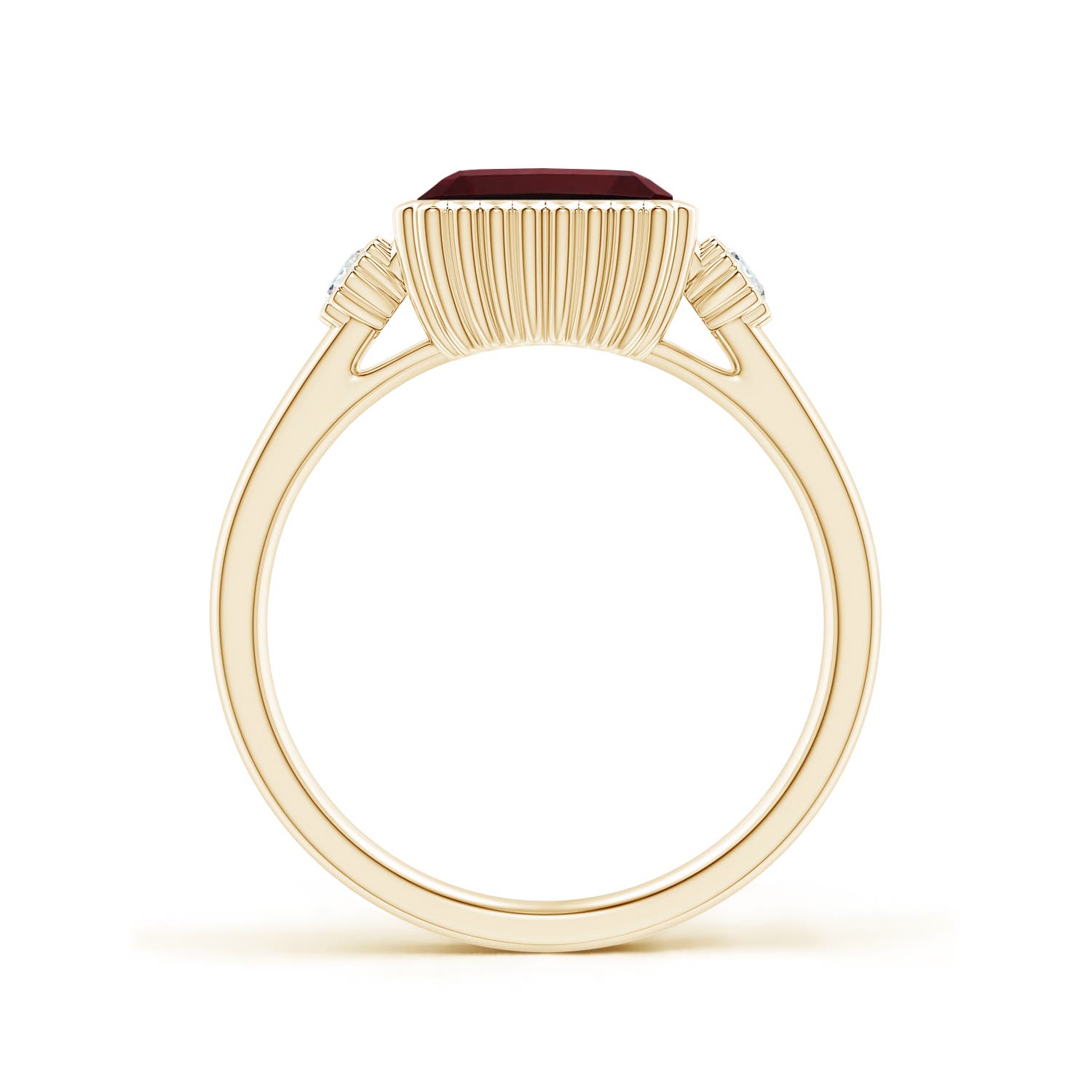 AAA - Garnet / 1.89 CT / 14 KT Yellow Gold