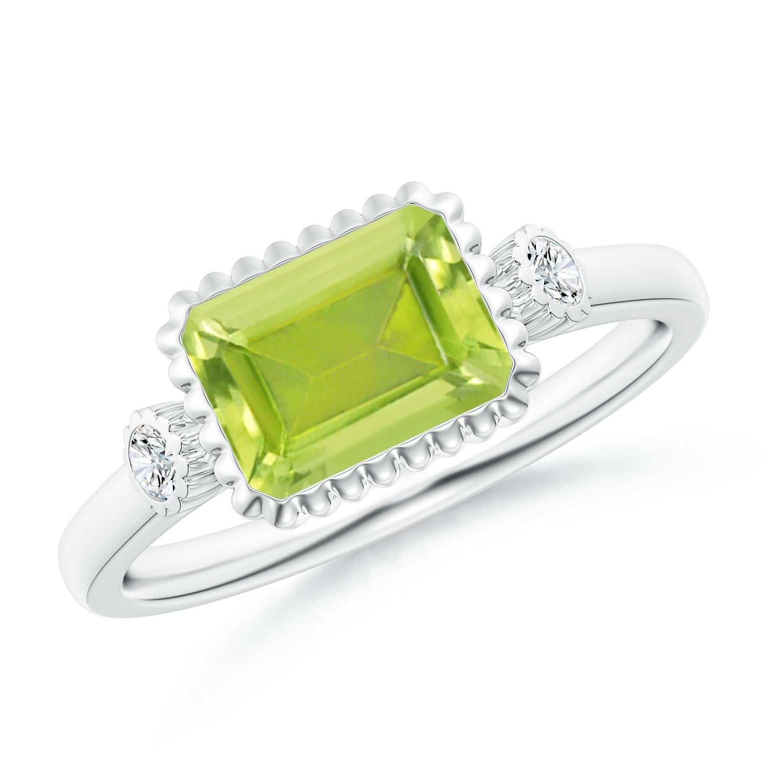 AA - Peridot / 1.69 CT / 14 KT White Gold