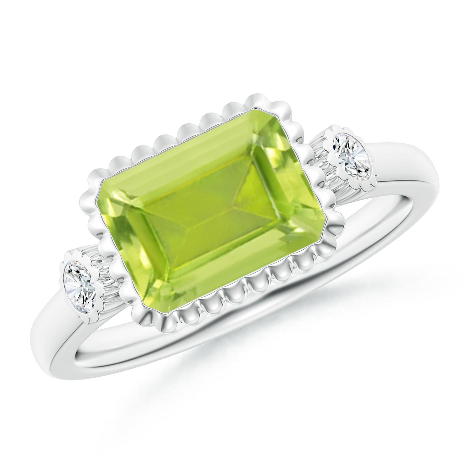 AA - Peridot / 2.49 CT / 14 KT White Gold