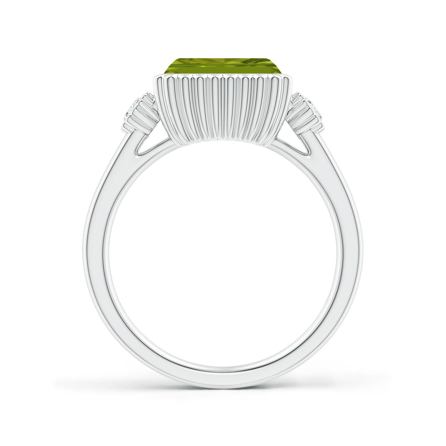 AAA - Peridot / 2.49 CT / 14 KT White Gold