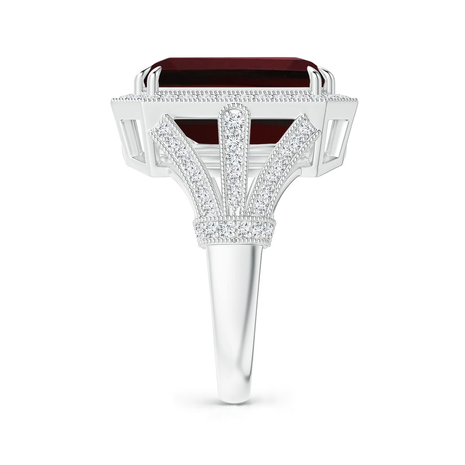 AAA - Garnet / 9.08 CT / 14 KT White Gold