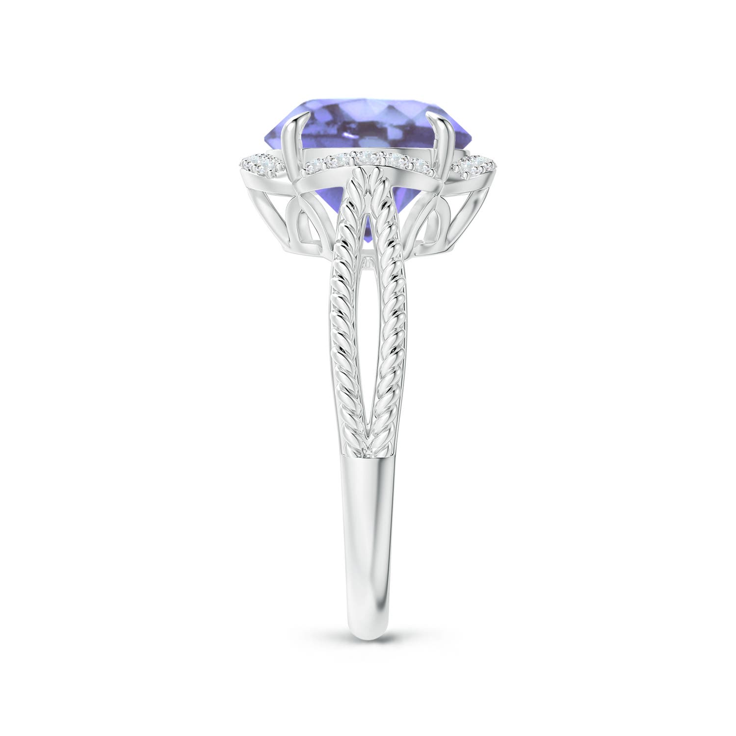 A - Tanzanite / 3.65 CT / 14 KT White Gold