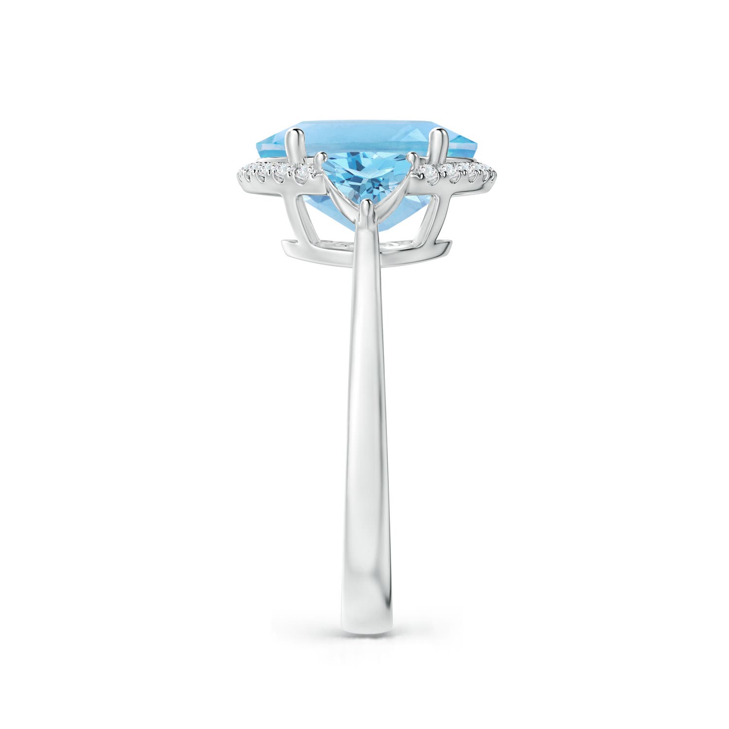 A - Swiss Blue Topaz / 5.39 CT / 14 KT White Gold