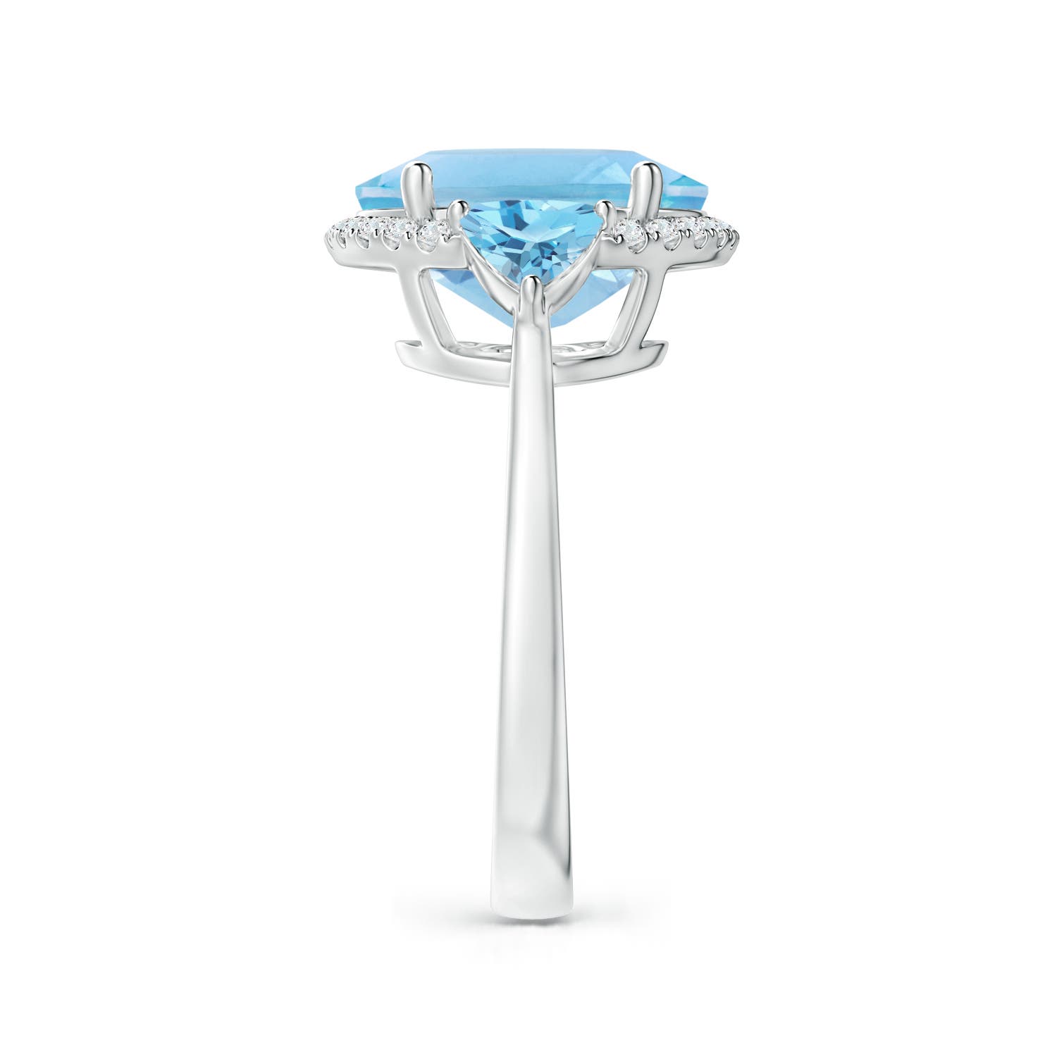 A - Swiss Blue Topaz / 6.73 CT / 14 KT White Gold