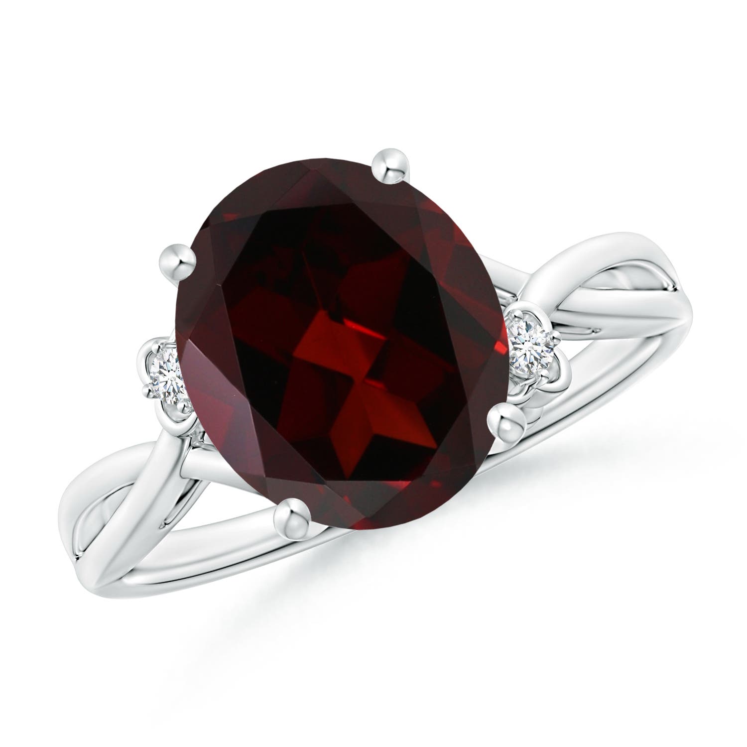 A - Garnet / 4.24 CT / 14 KT White Gold