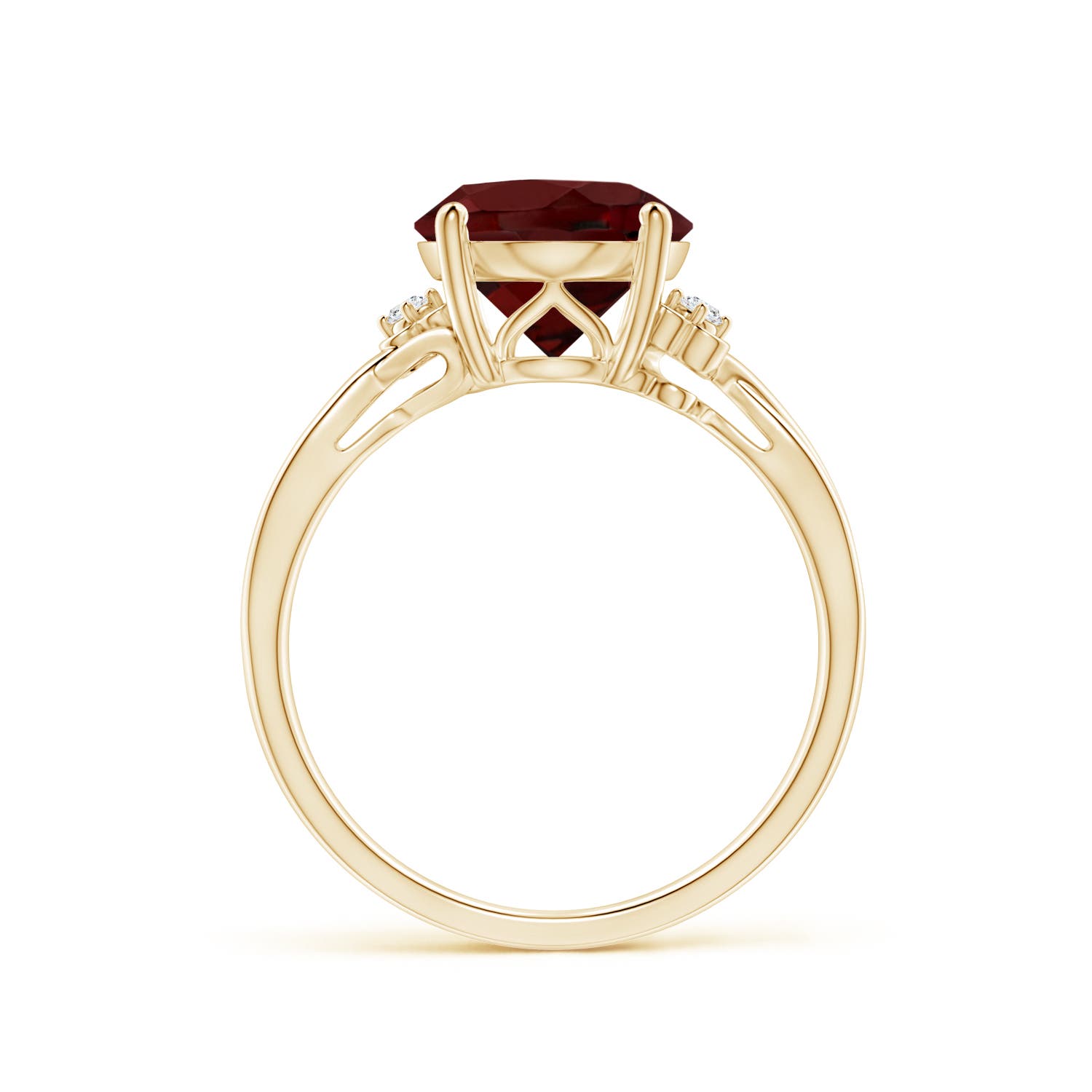 AAA - Garnet / 4.24 CT / 14 KT Yellow Gold