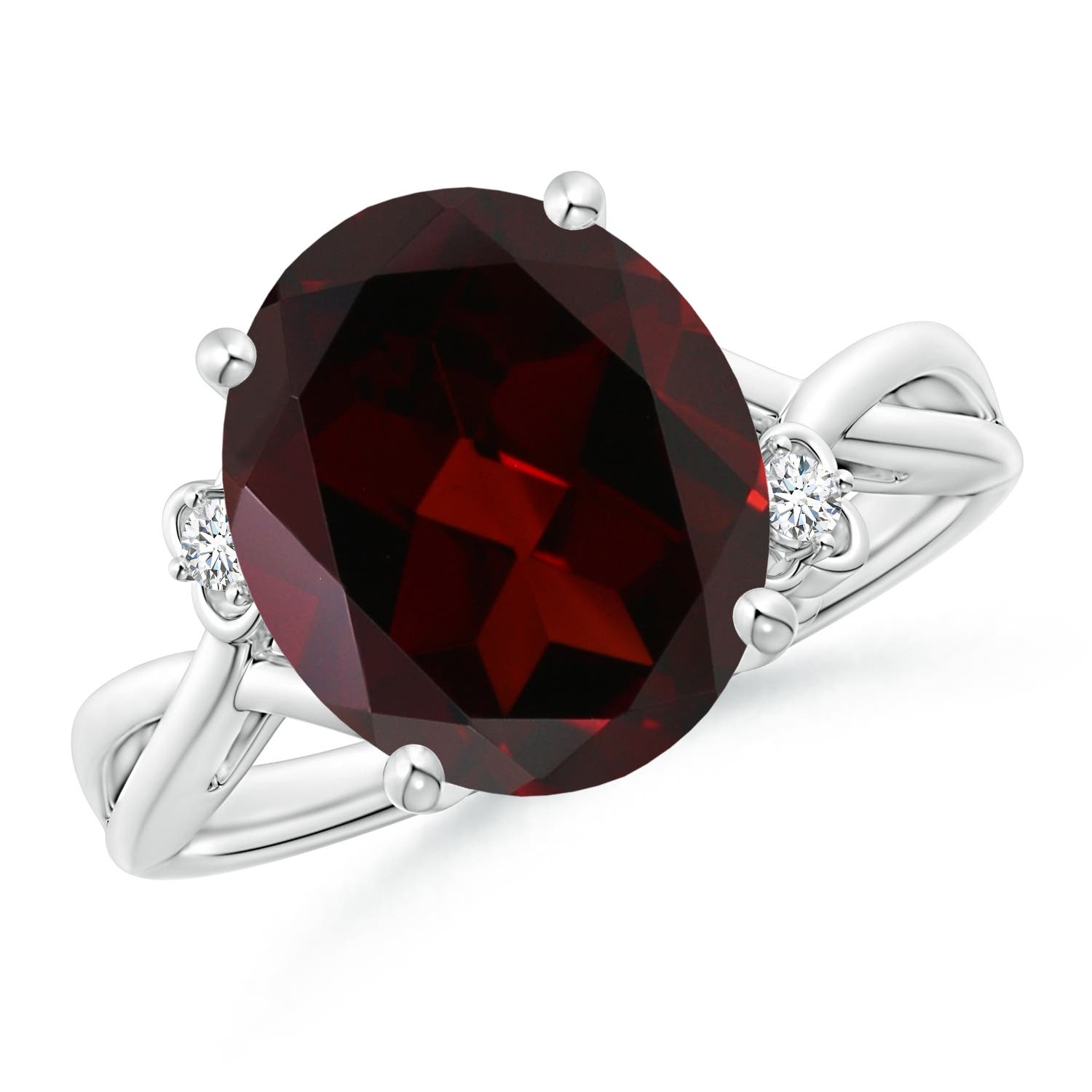 A - Garnet / 5.2 CT / 14 KT White Gold