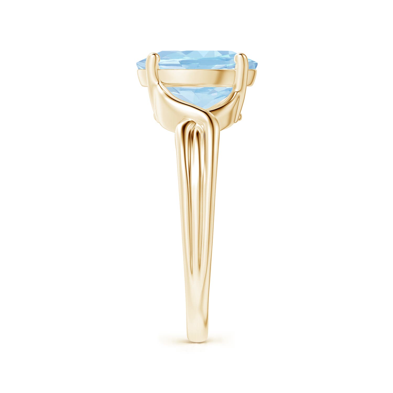 AAA - Aquamarine / 2.2 CT / 14 KT Yellow Gold