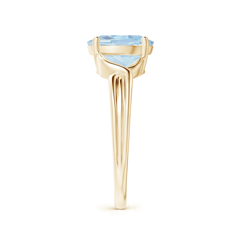 9x7mm A Classic Oval Aquamarine Criss-Cross Cocktail Ring in Yellow Gold side 299
