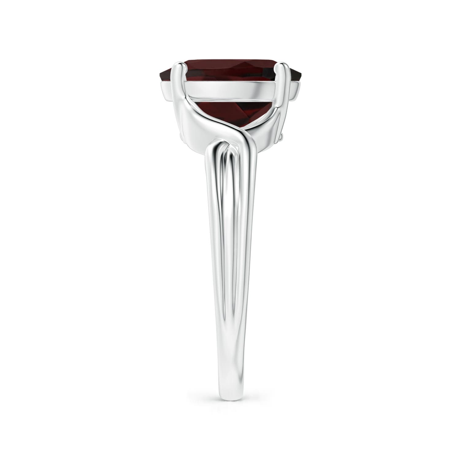 A - Garnet / 2.95 CT / 14 KT White Gold