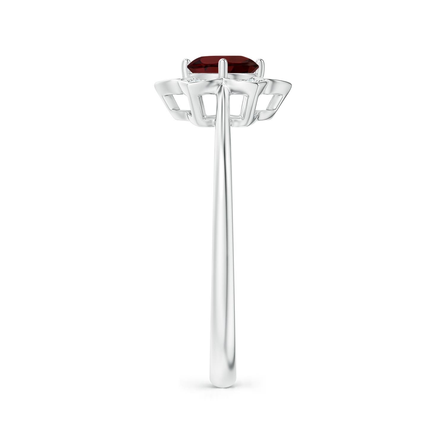 AA - Garnet / 0.66 CT / 14 KT White Gold