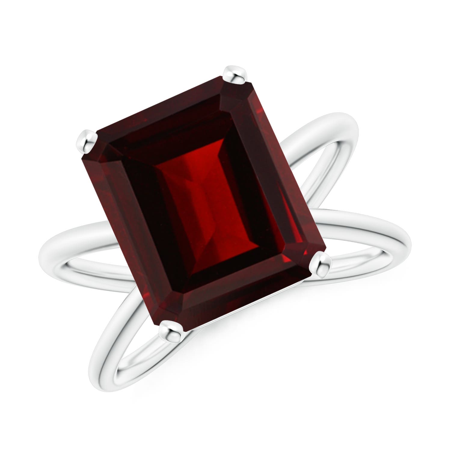 AA - Garnet / 7.45 CT / 14 KT White Gold