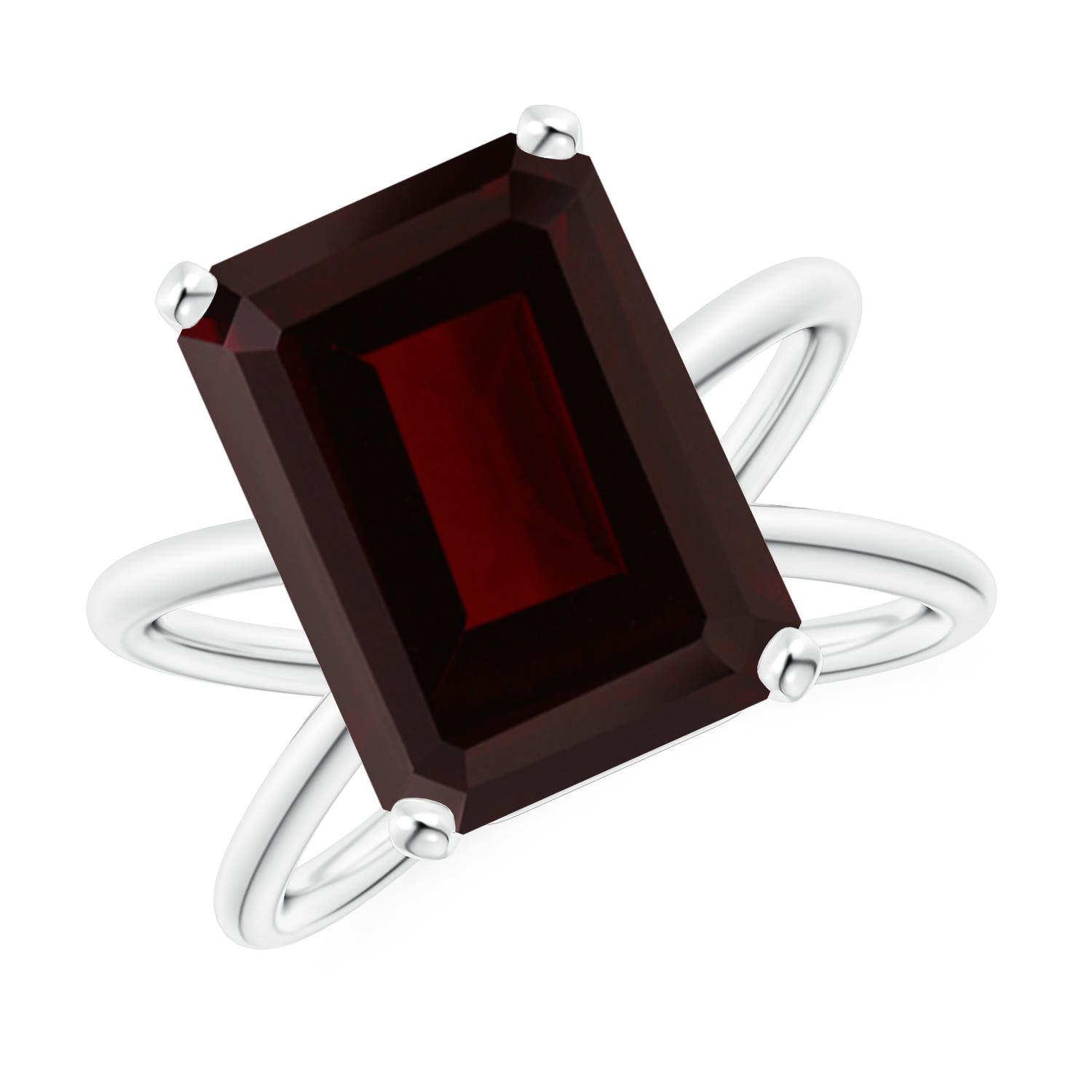 A - Garnet / 8.5 CT / 14 KT White Gold