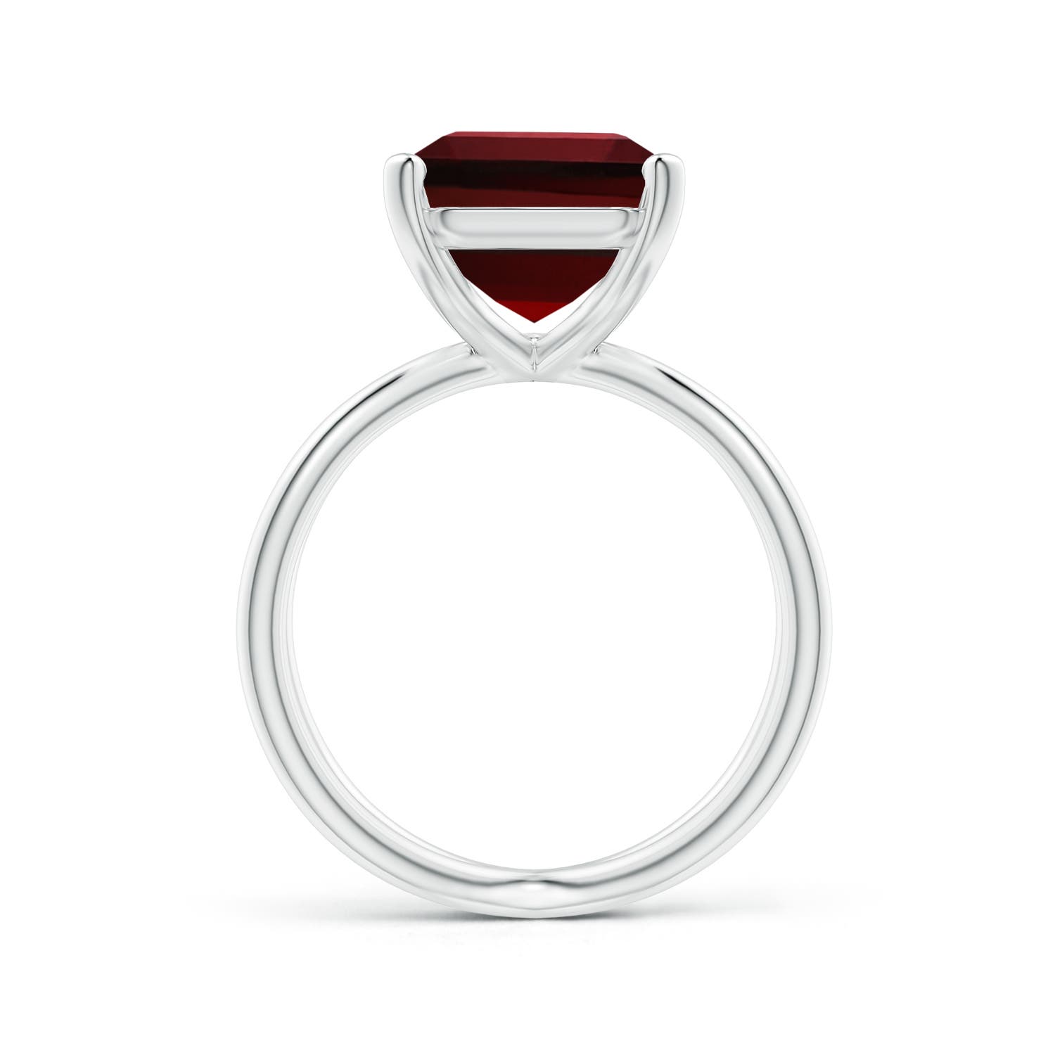 AAAA - Garnet / 8.5 CT / 14 KT White Gold