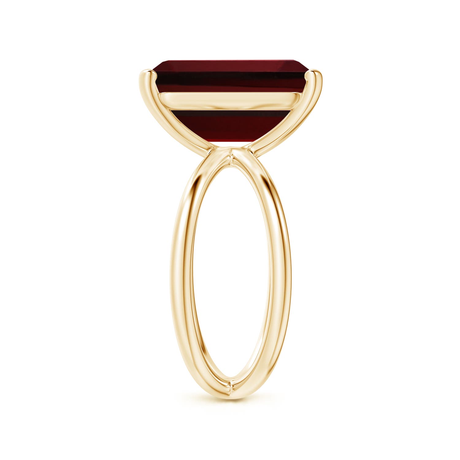 AAAA - Garnet / 8.5 CT / 14 KT Yellow Gold