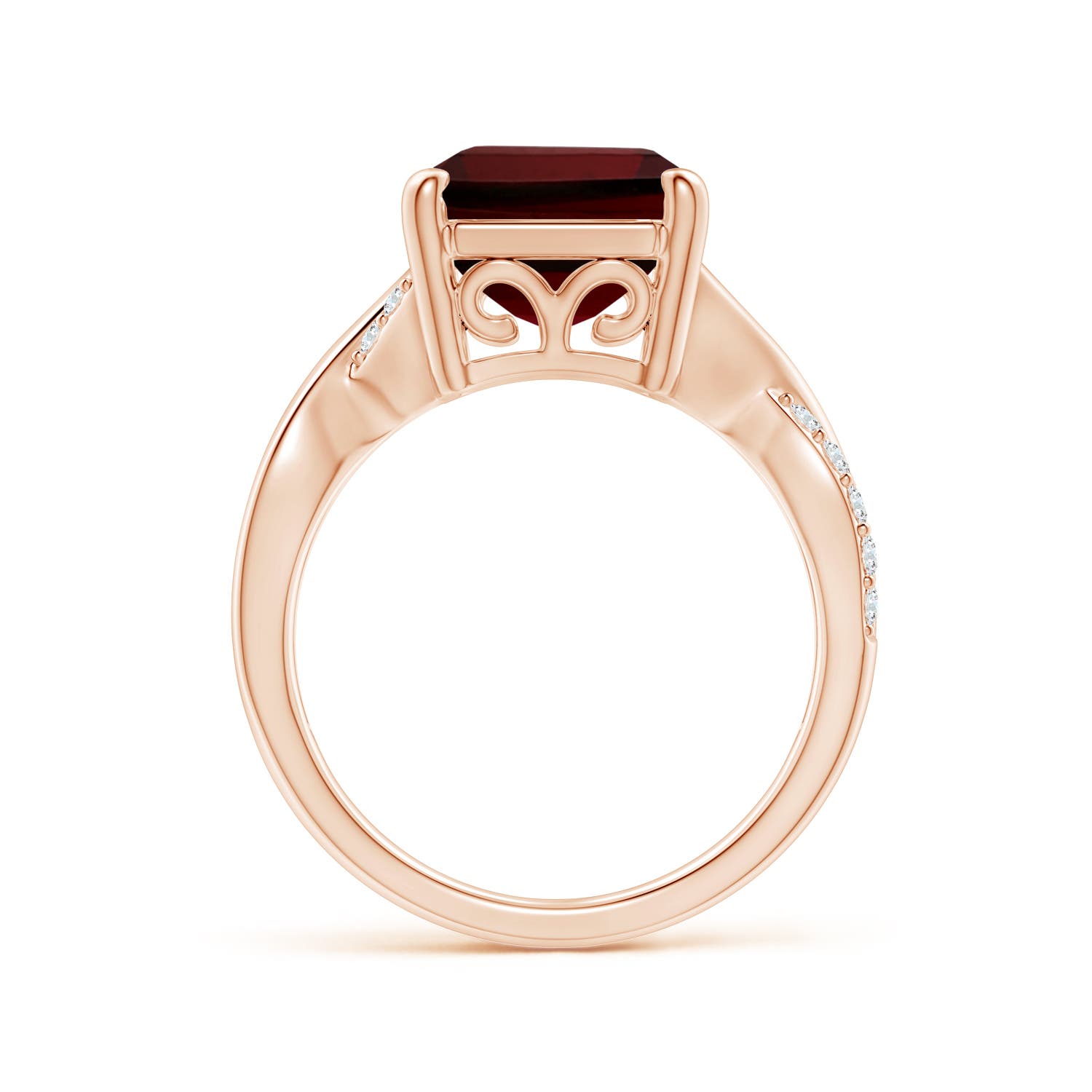 AA - Garnet / 8.7 CT / 14 KT Rose Gold