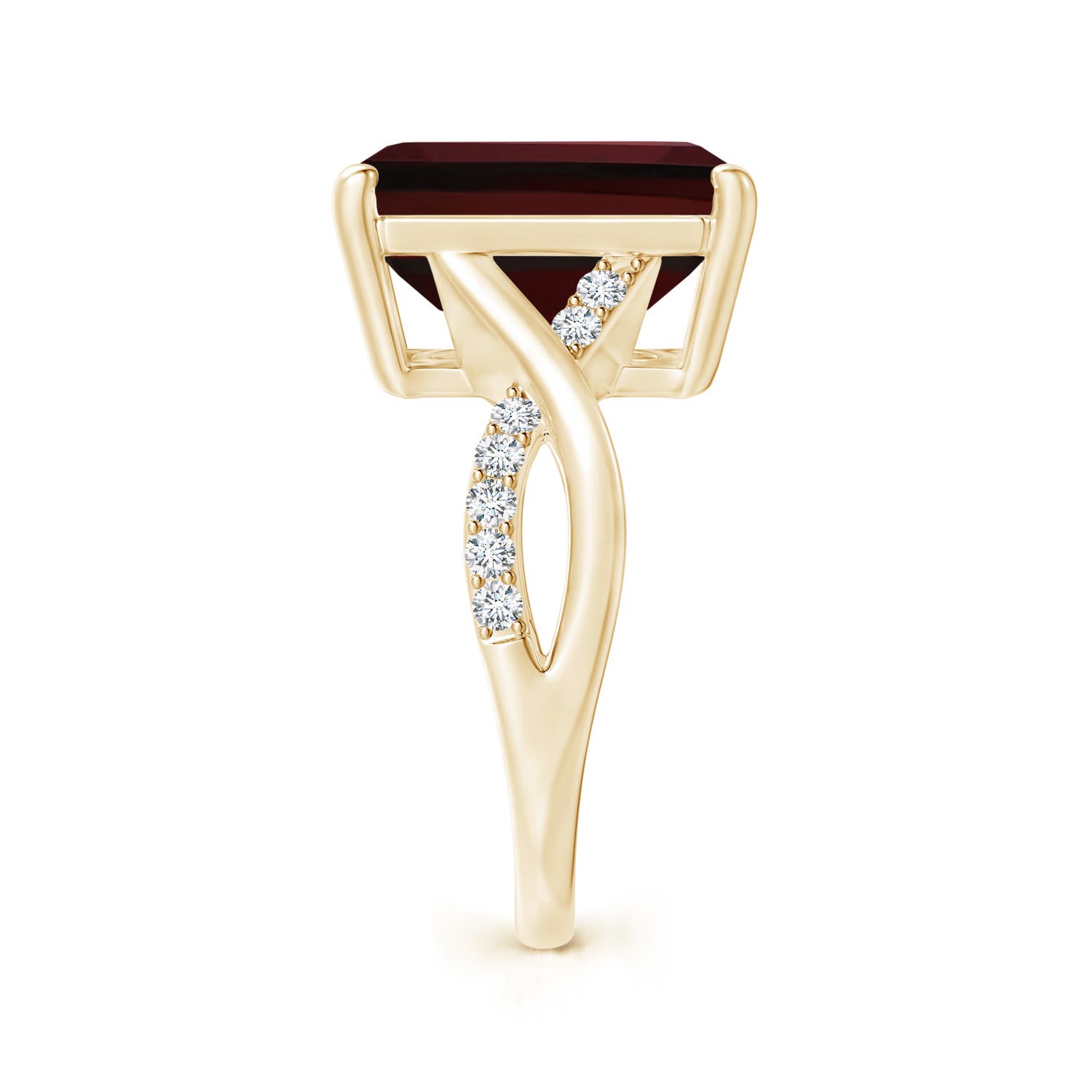 AAA - Garnet / 8.7 CT / 14 KT Yellow Gold