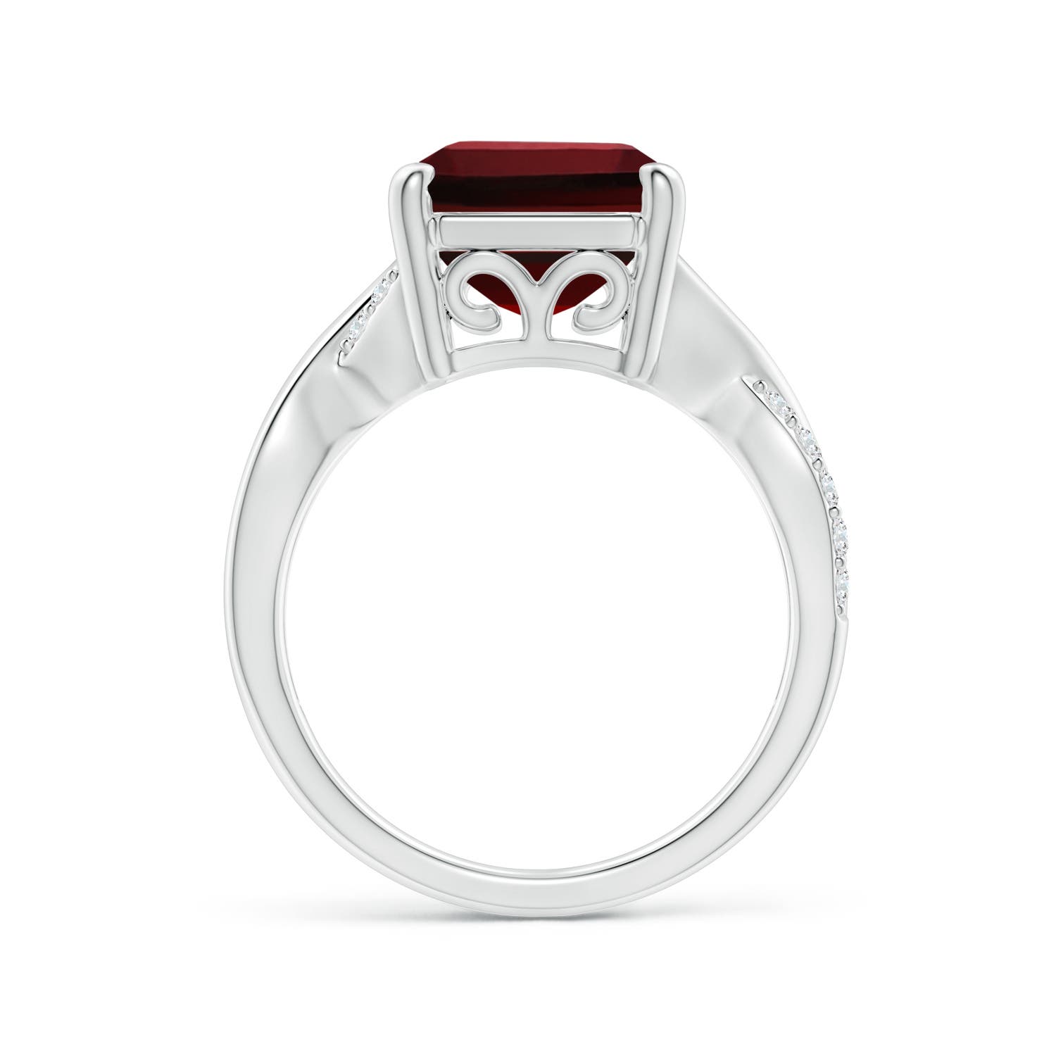 AAAA - Garnet / 8.7 CT / 14 KT White Gold