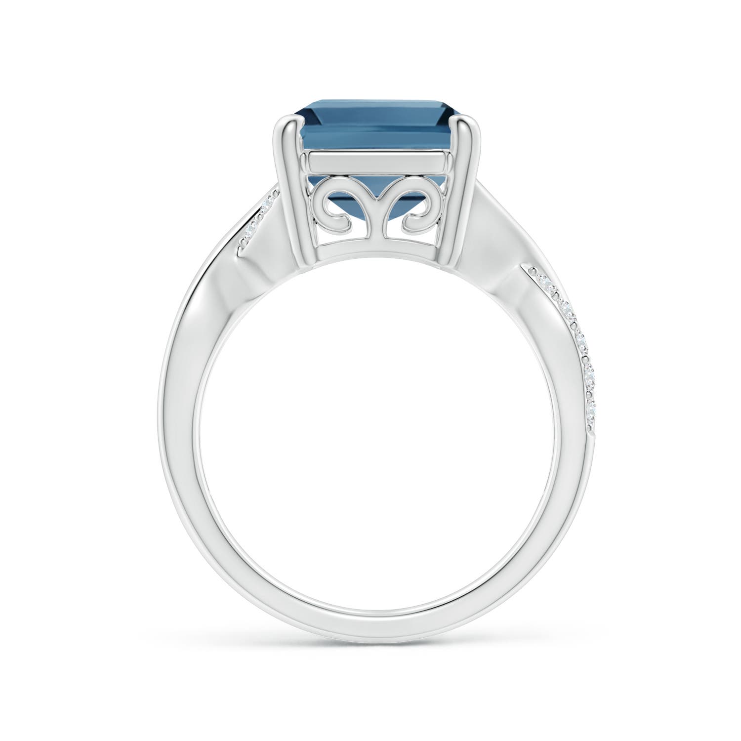 A - London Blue Topaz / 10.2 CT / 14 KT White Gold