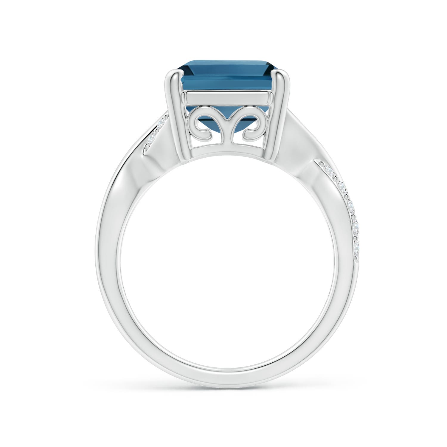 AA - London Blue Topaz / 10.2 CT / 14 KT White Gold