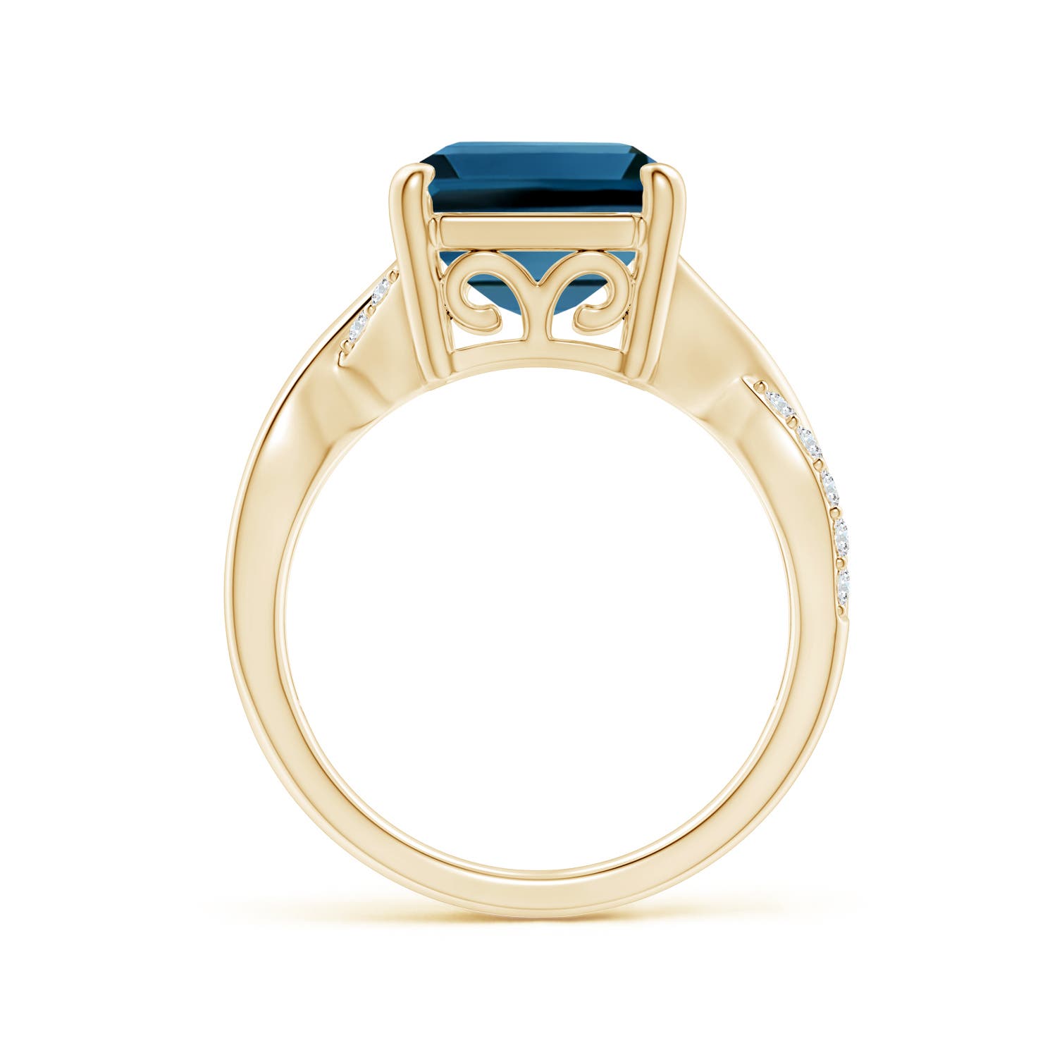 AAA - London Blue Topaz / 10.2 CT / 14 KT Yellow Gold