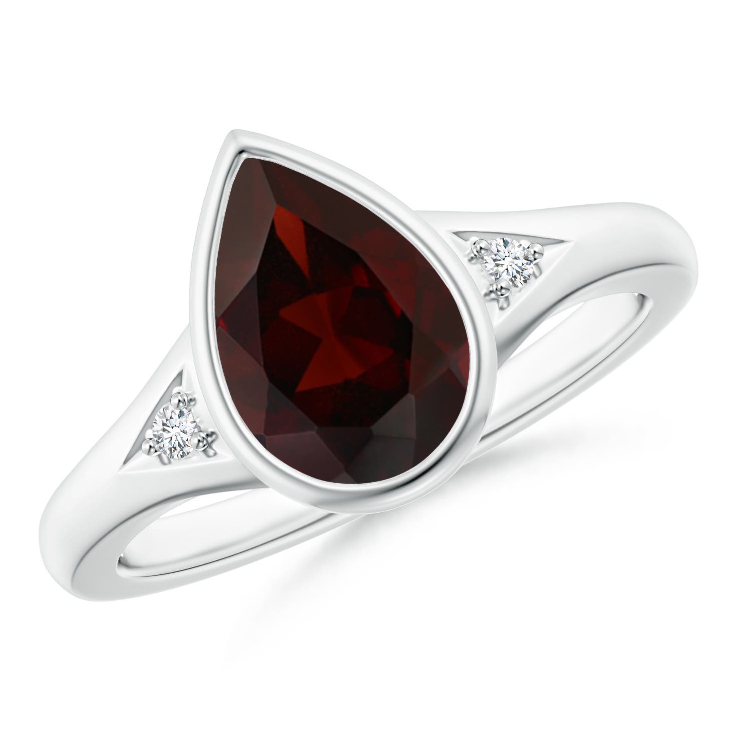 A - Garnet / 2.12 CT / 14 KT White Gold