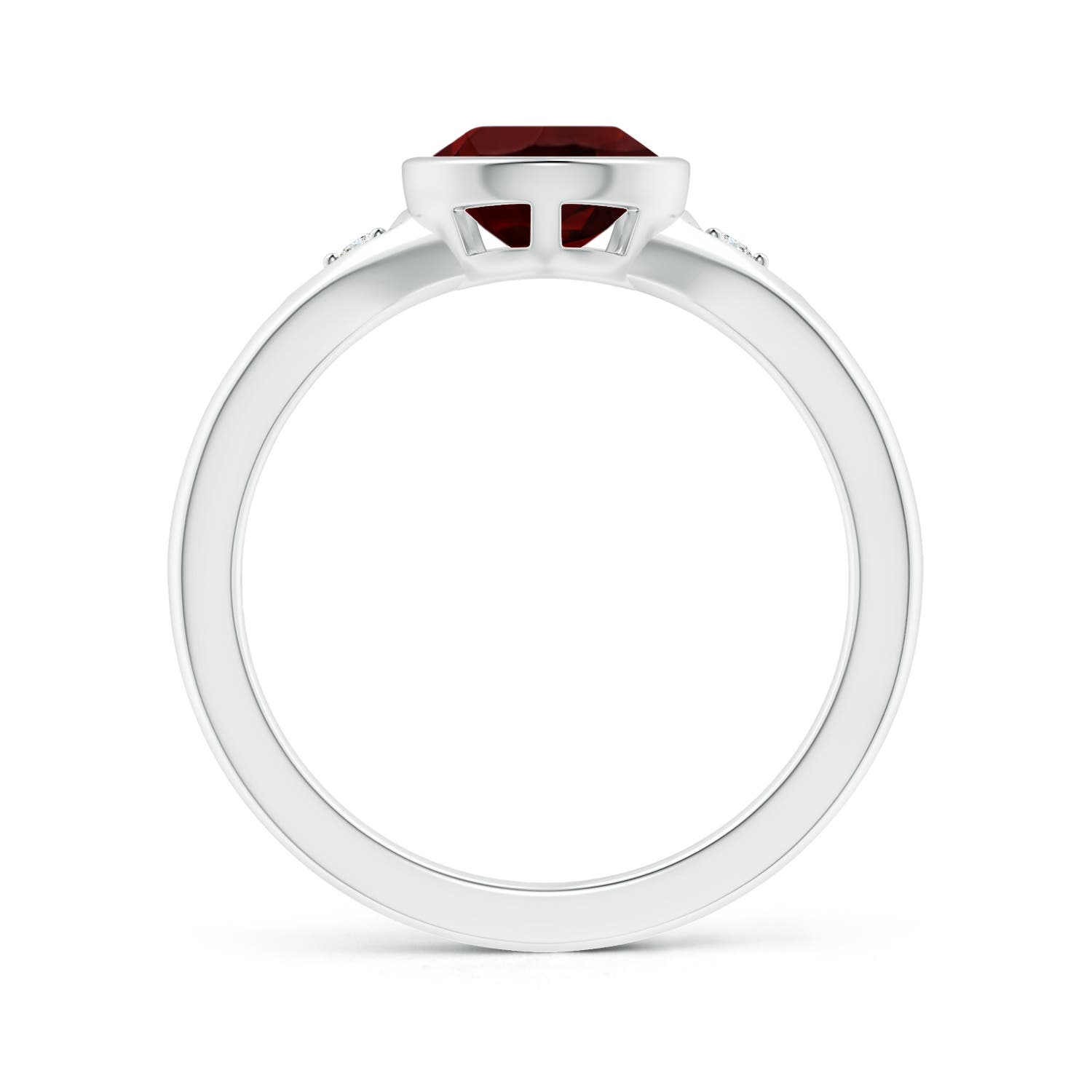 AA - Garnet / 2.12 CT / 14 KT White Gold