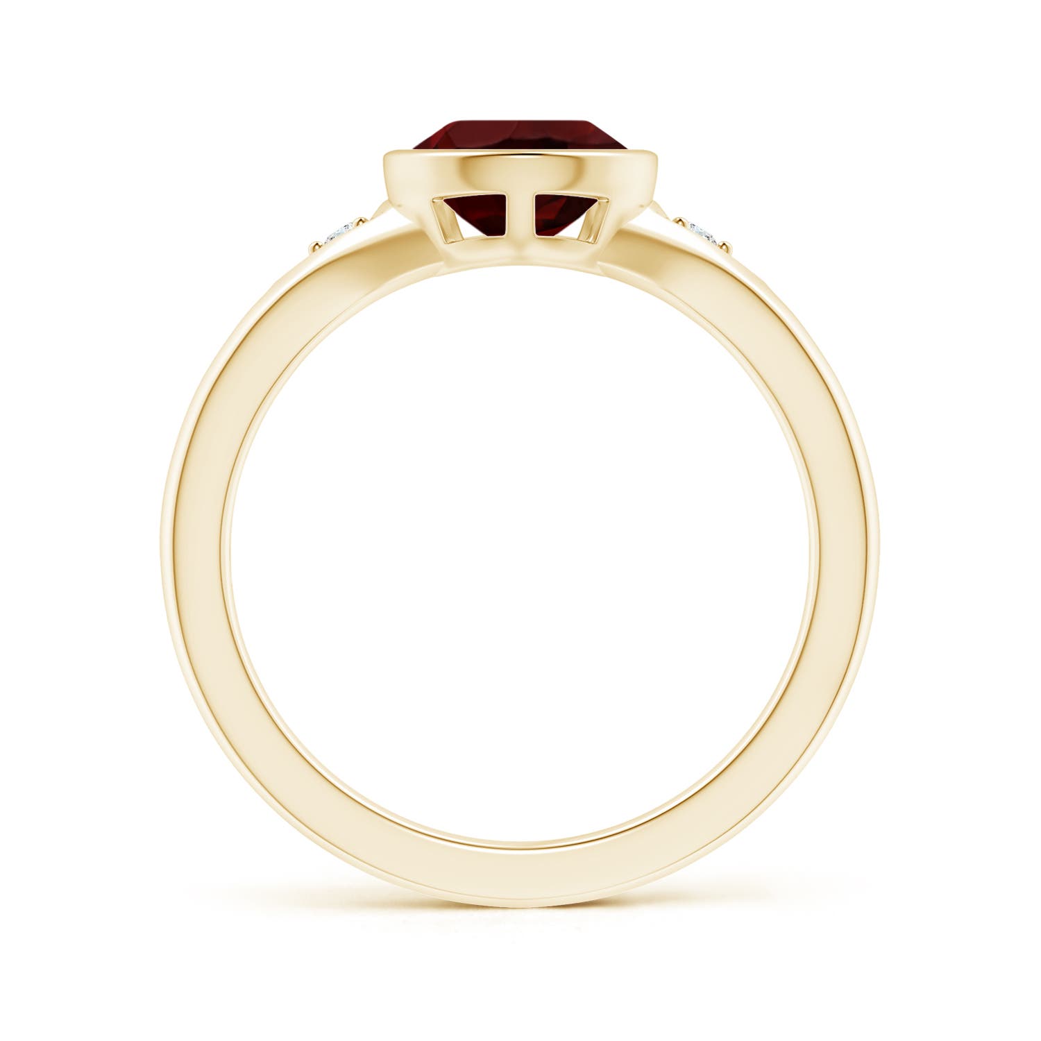 AA - Garnet / 2.12 CT / 14 KT Yellow Gold