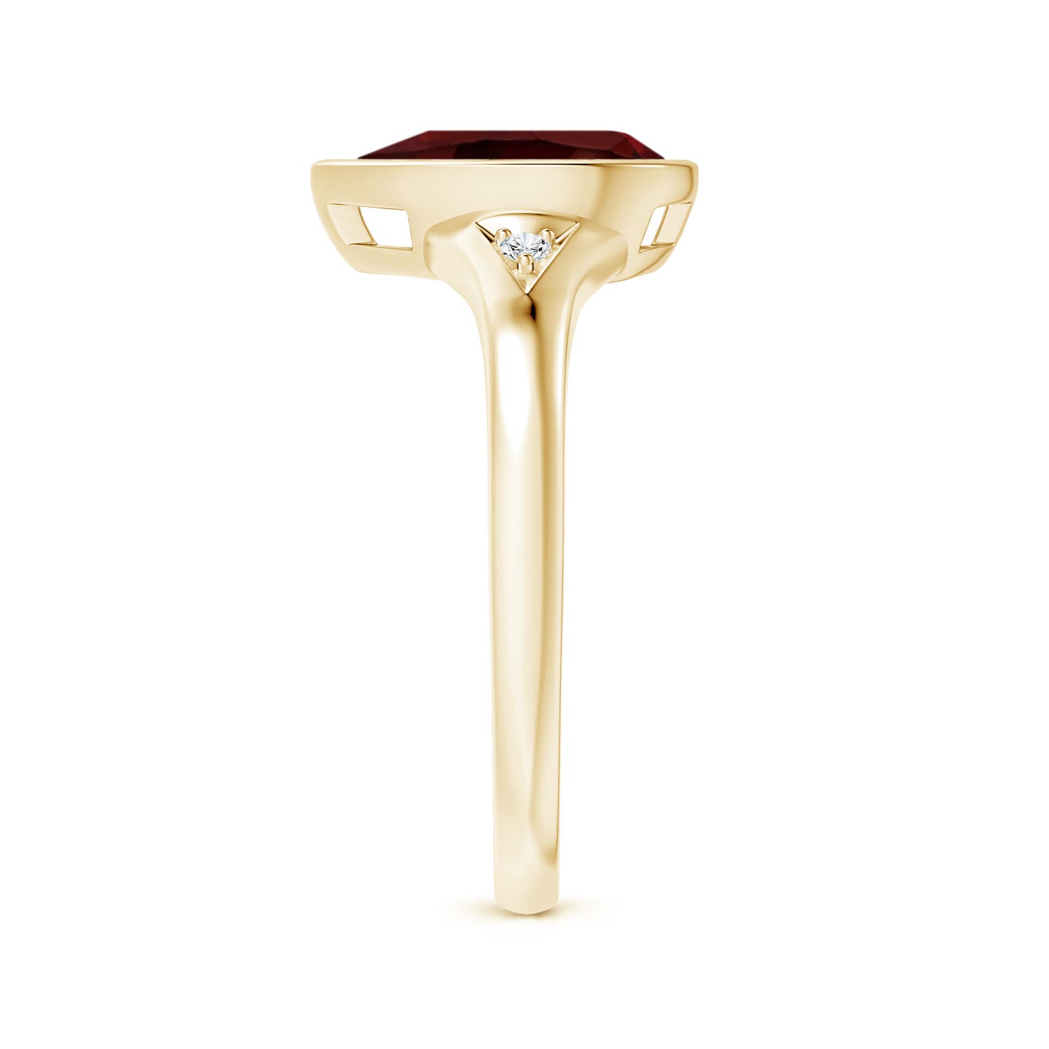 AA - Garnet / 2.12 CT / 14 KT Yellow Gold