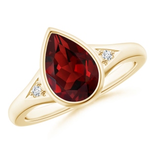 10x7mm AAAA Bezel-Set Pear-Shaped Garnet Ring with Diamonds in Yellow Gold