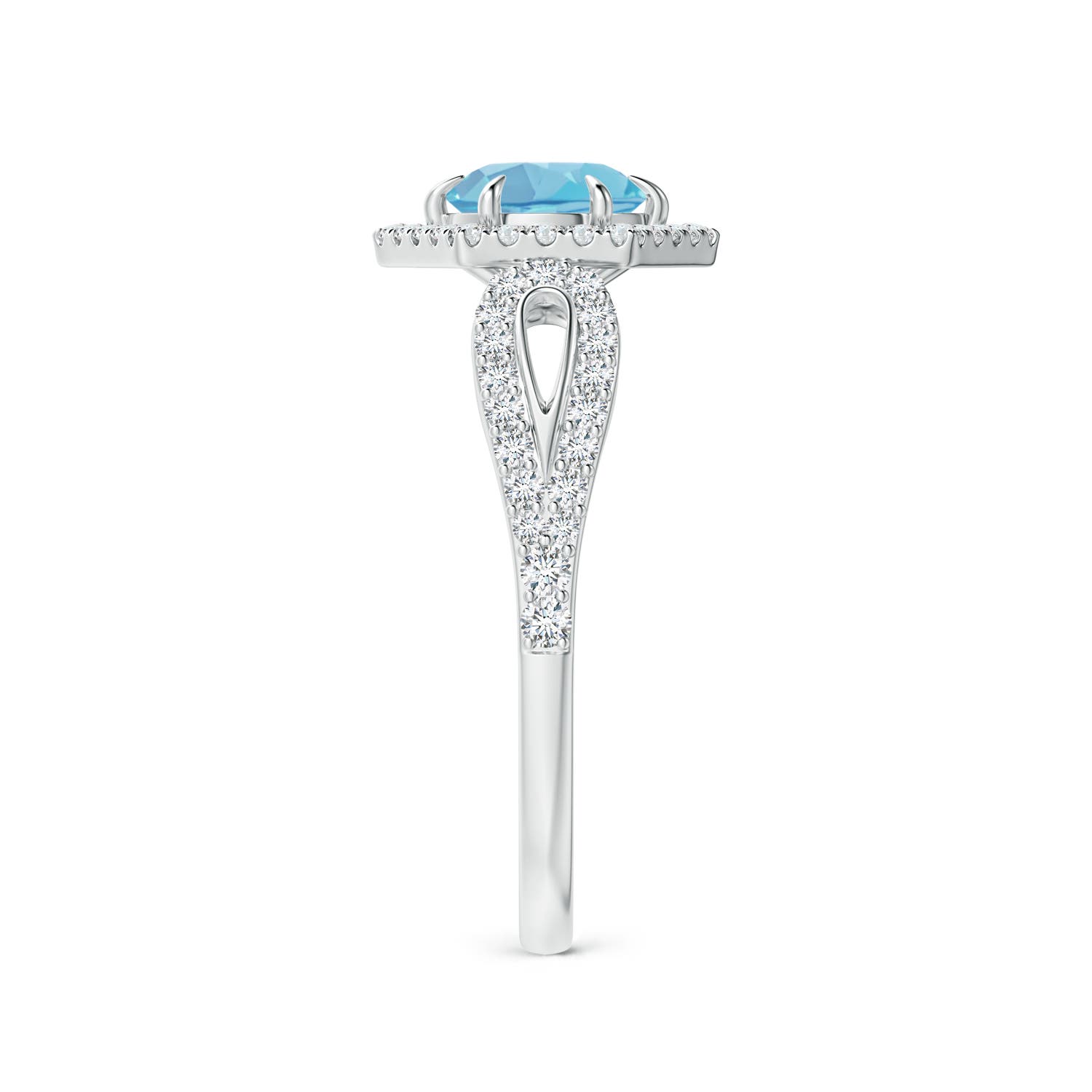 A - Swiss Blue Topaz / 0.92 CT / 14 KT White Gold