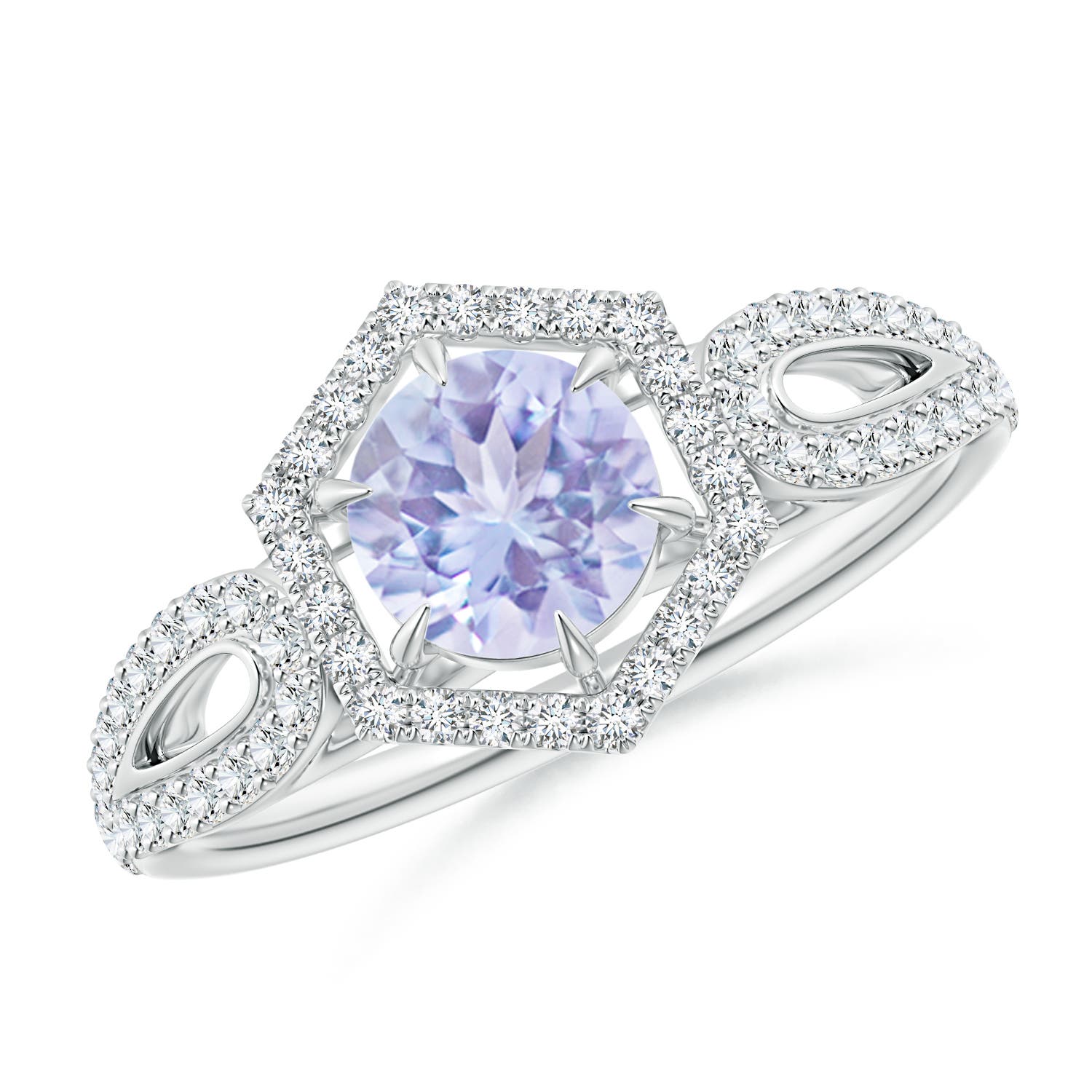 A - Tanzanite / 0.82 CT / 14 KT White Gold