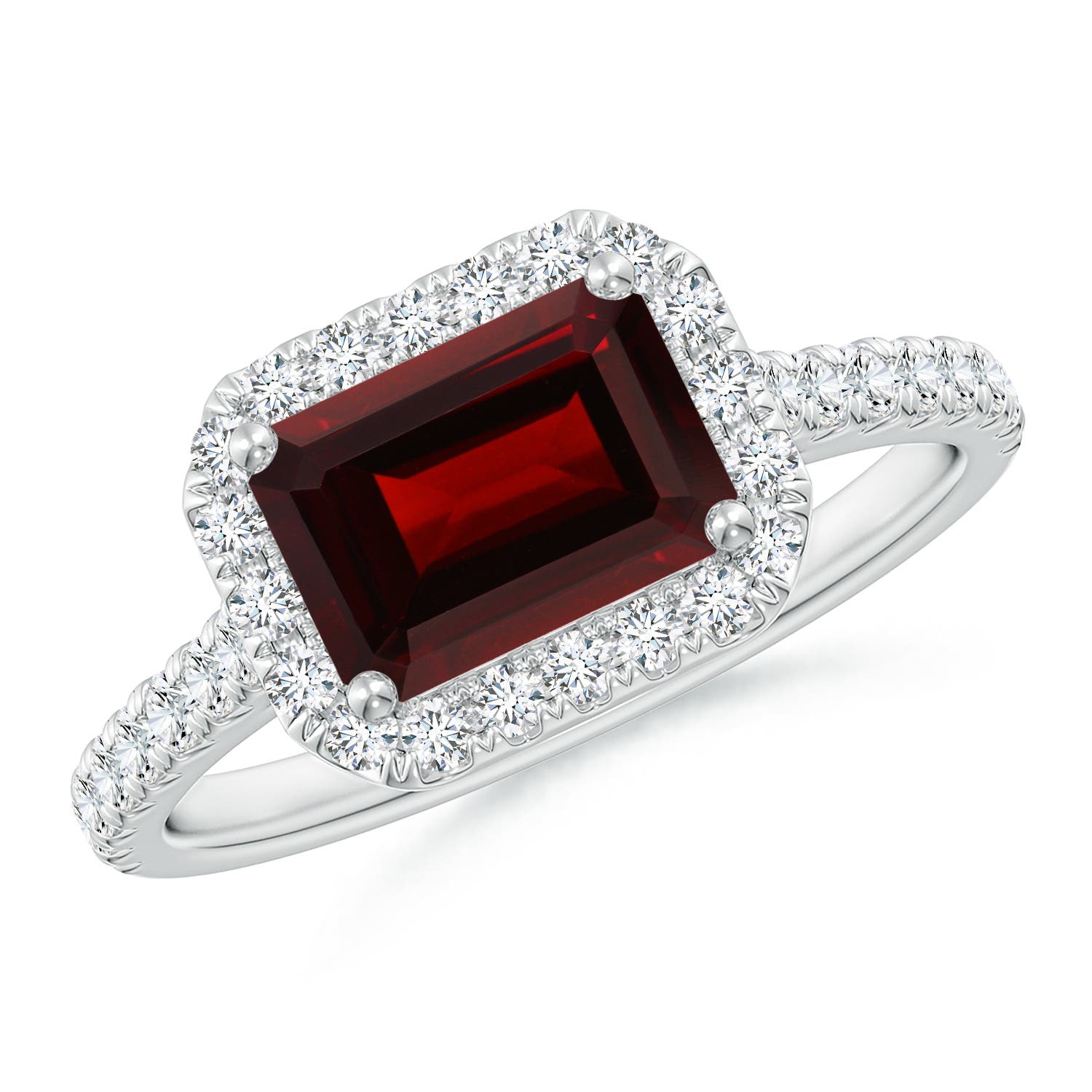 AA - Garnet / 2.23 CT / 14 KT White Gold