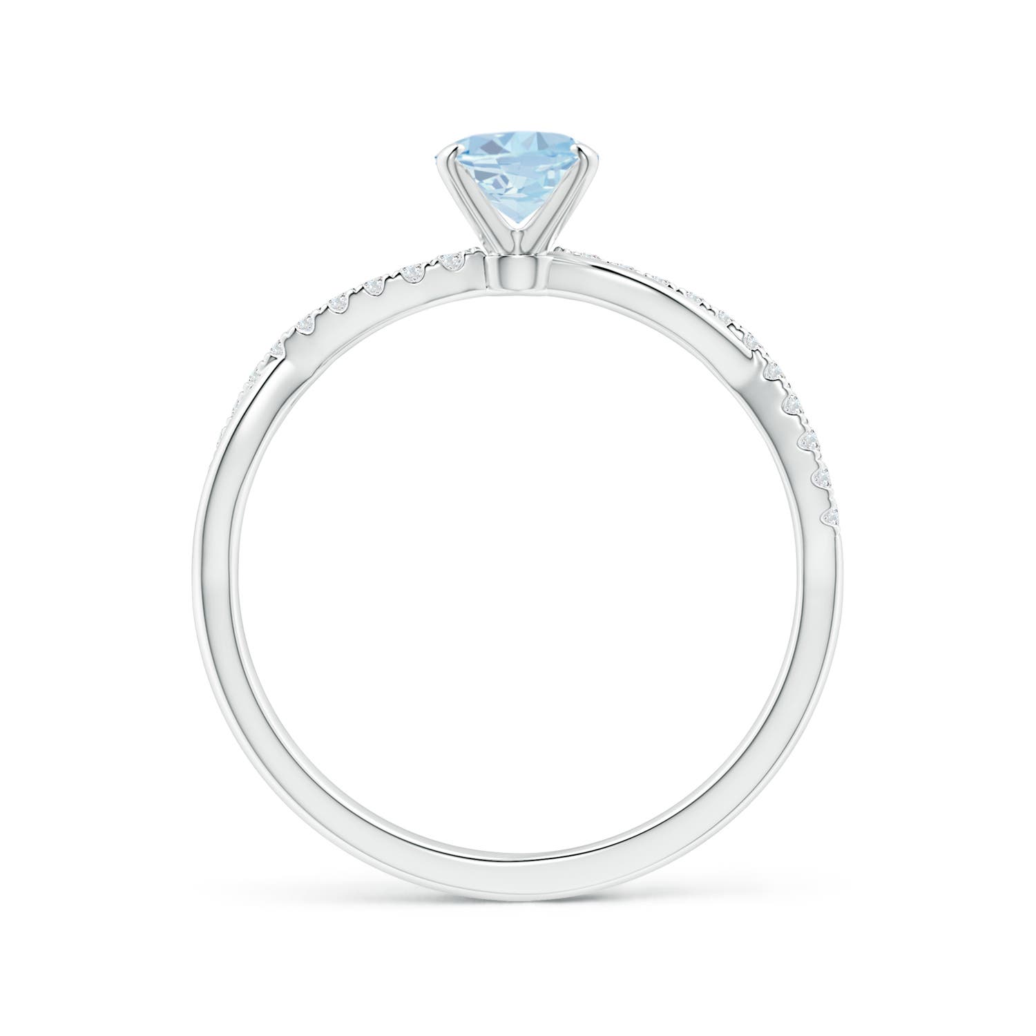 A - Aquamarine / 0.71 CT / 14 KT White Gold