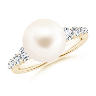 10mm AAA Freshwater Pearl Ring with Graduated Diamonds in Yellow Gold