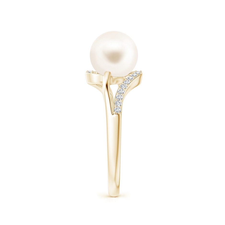 8mm AAA Freshwater Pearl Ring with Bypass Shank in Yellow Gold side 2