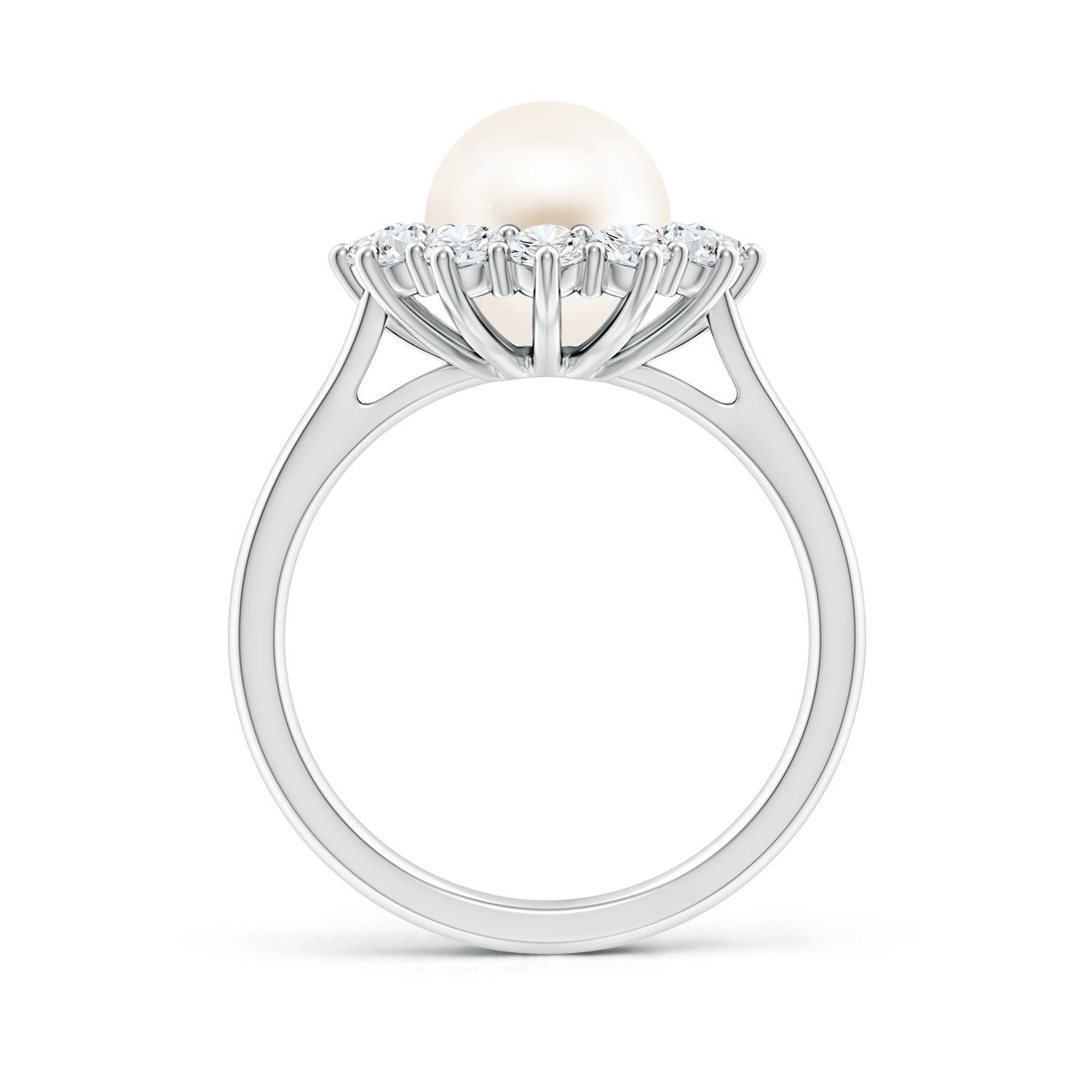 AAA / 4.4 CT / 14 KT White Gold