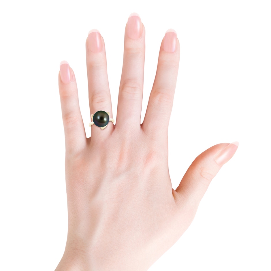 12mm AAAA Trillium Tahitian Pearl Solitaire Ring in Yellow Gold body-hand