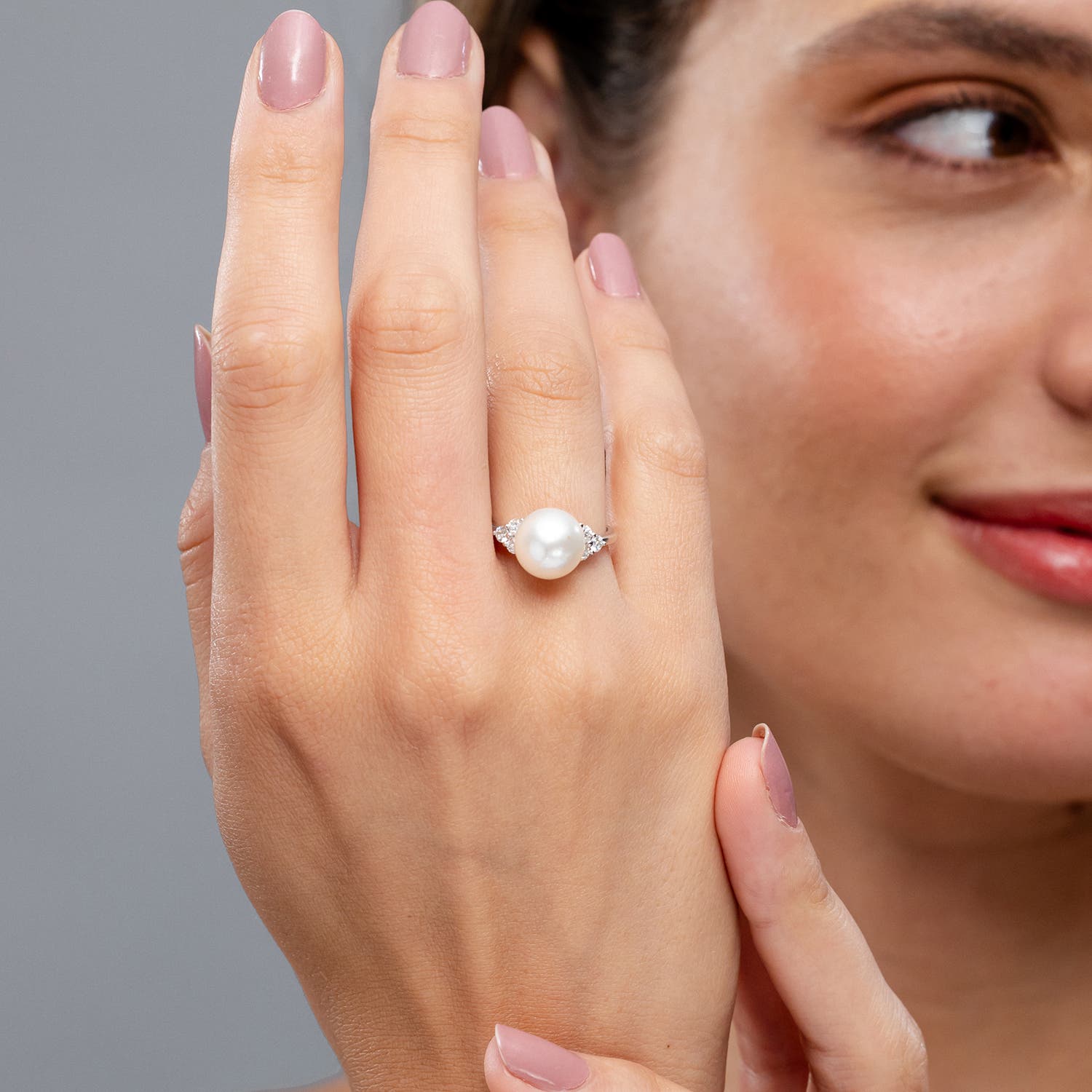 SR2575SSPRD lifestyle image - lifestyle 3