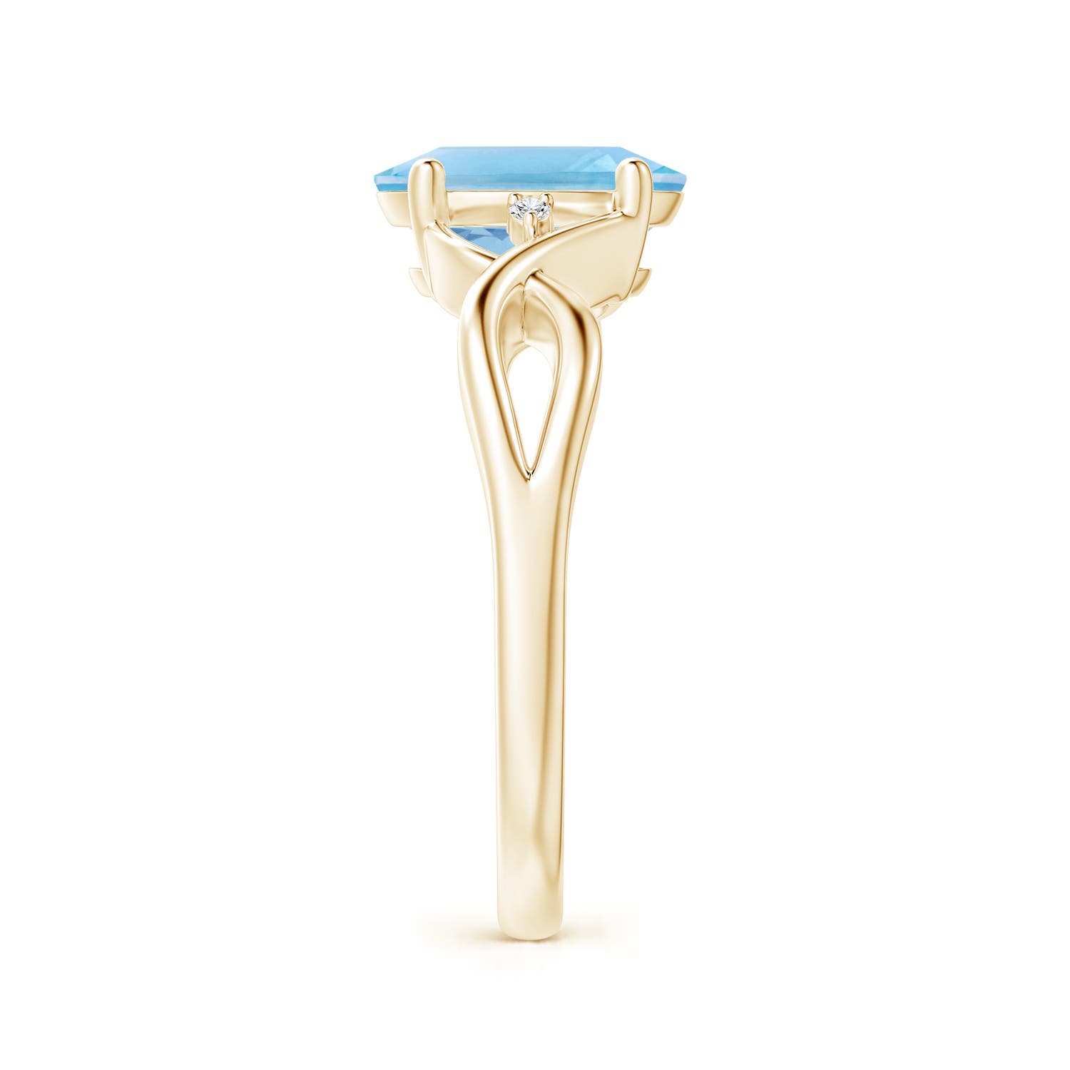 A - Swiss Blue Topaz / 2.27 CT / 14 KT Yellow Gold