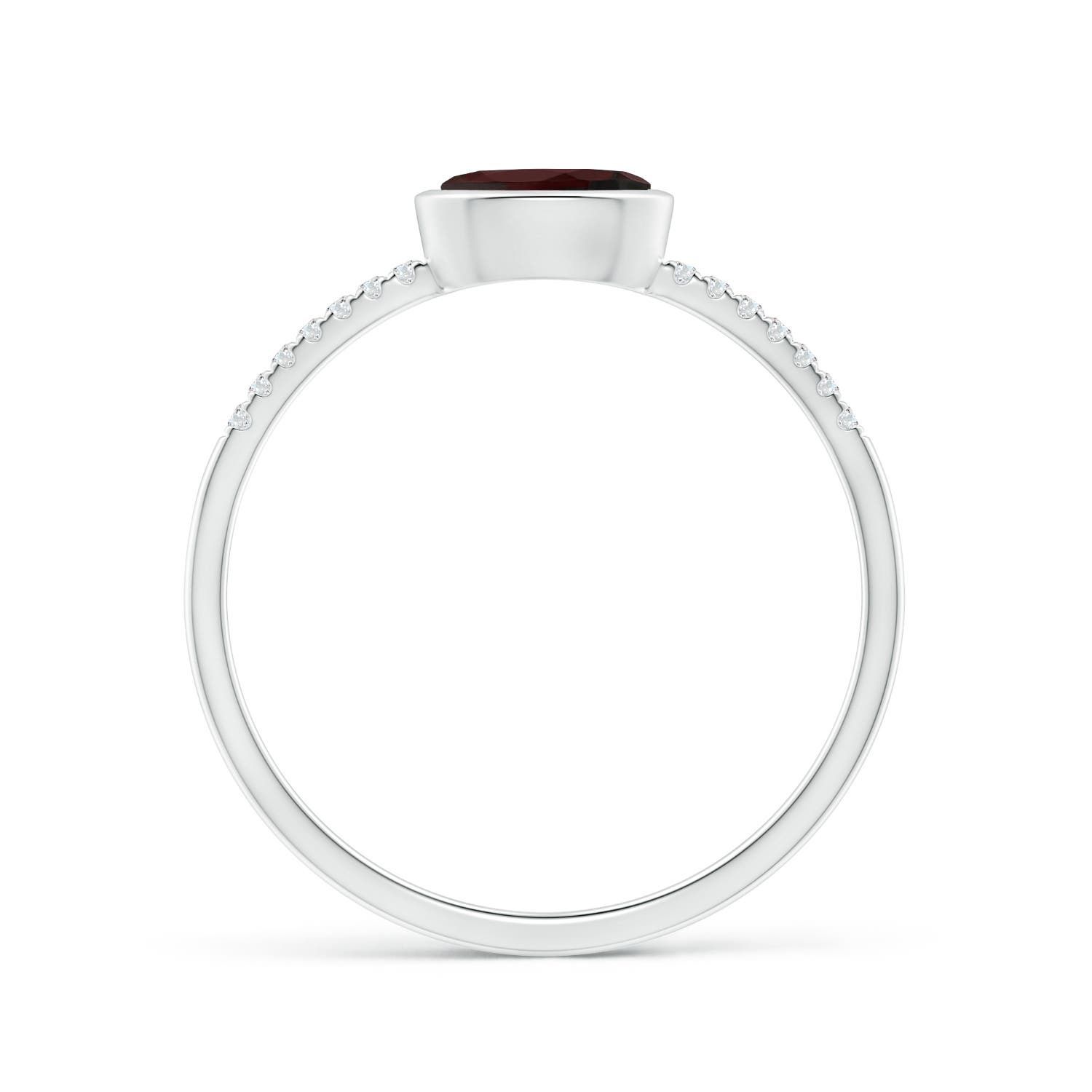 A - Garnet / 0.59 CT / 14 KT White Gold