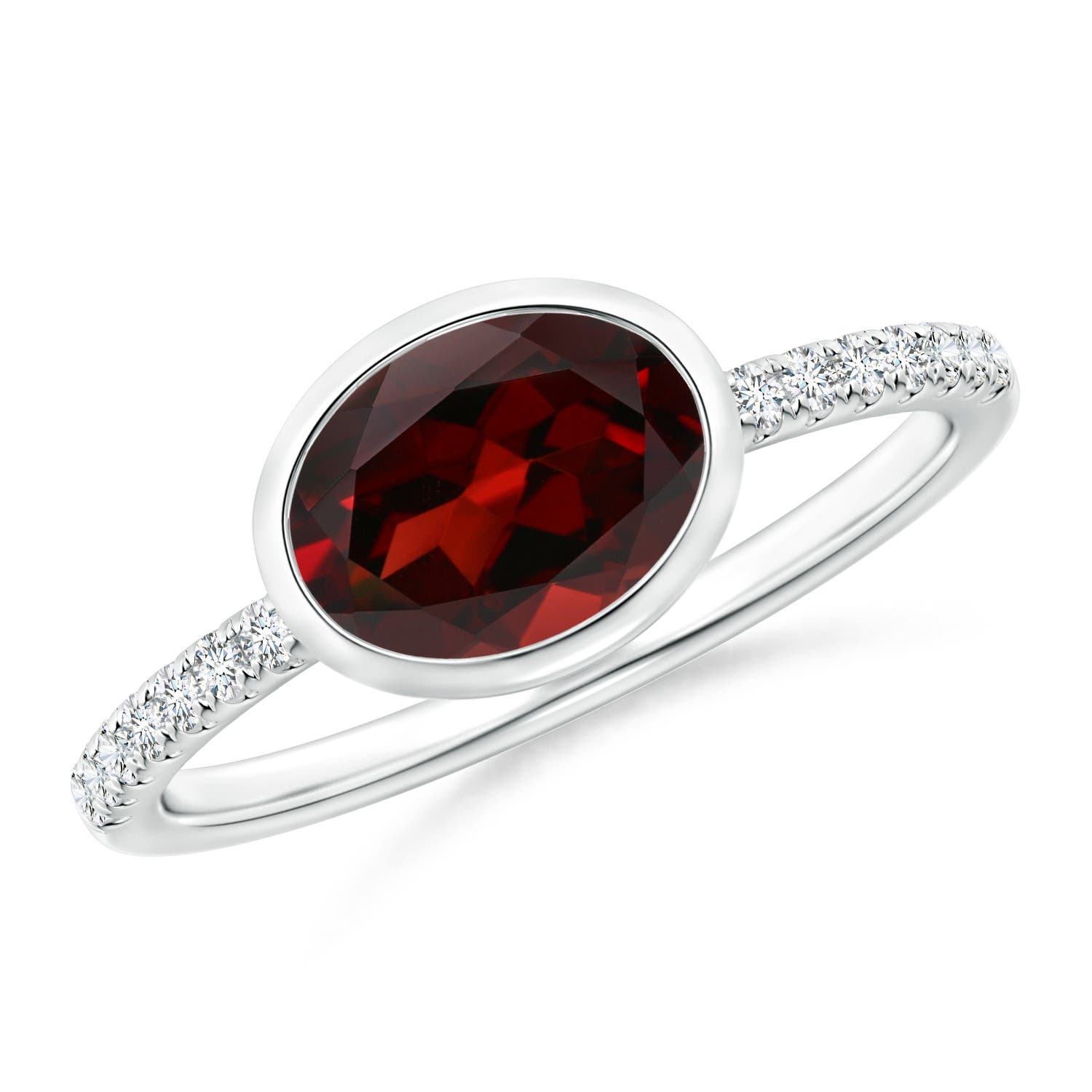 AAA - Garnet / 1.53 CT / 14 KT White Gold