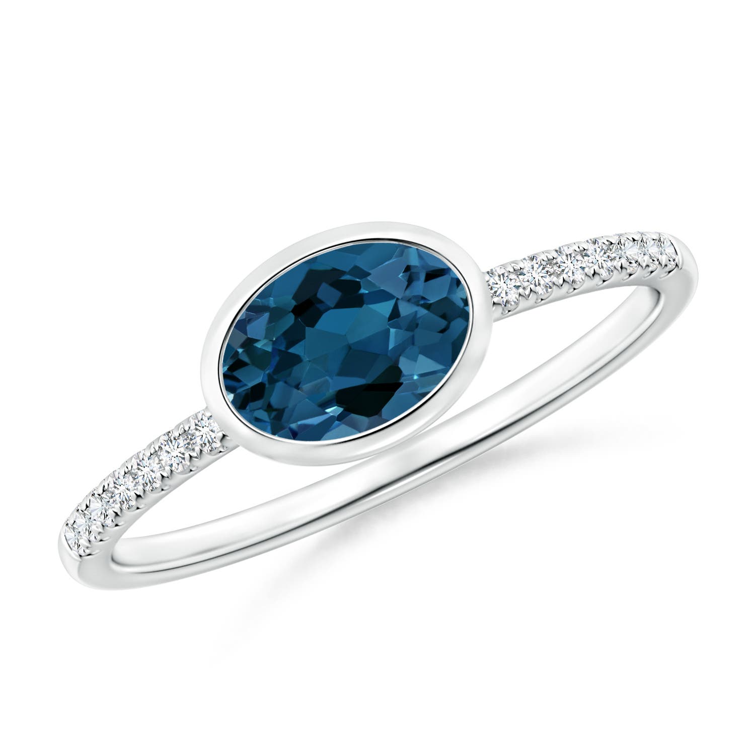 AAA - London Blue Topaz / 1.02 CT / 14 KT White Gold