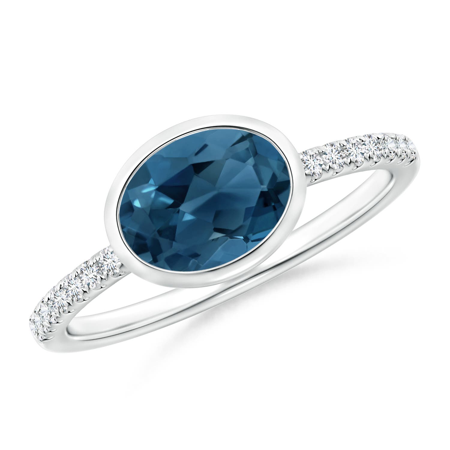 AA - London Blue Topaz / 1.58 CT / 14 KT White Gold