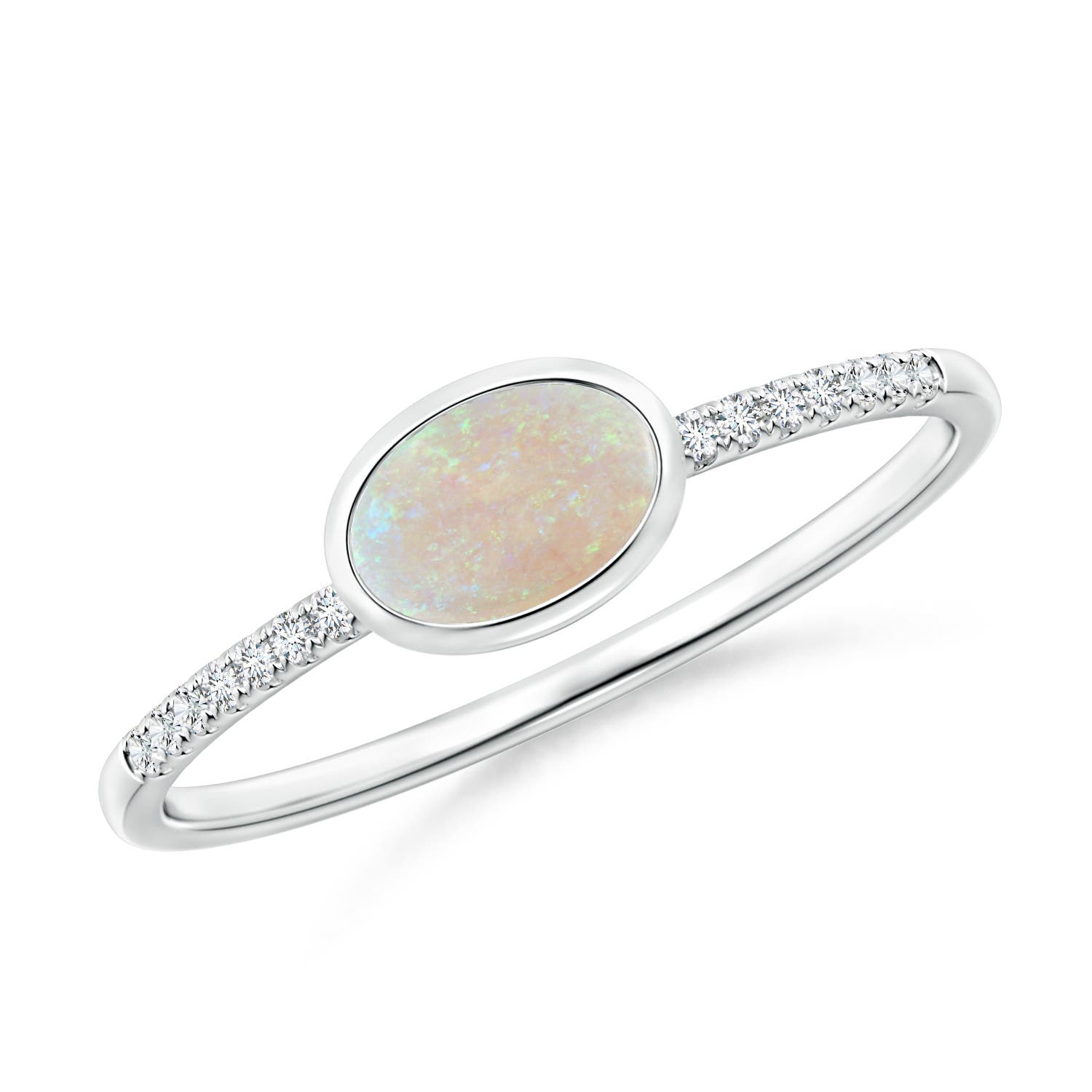 AA - Opal / 0.32 CT / 14 KT White Gold