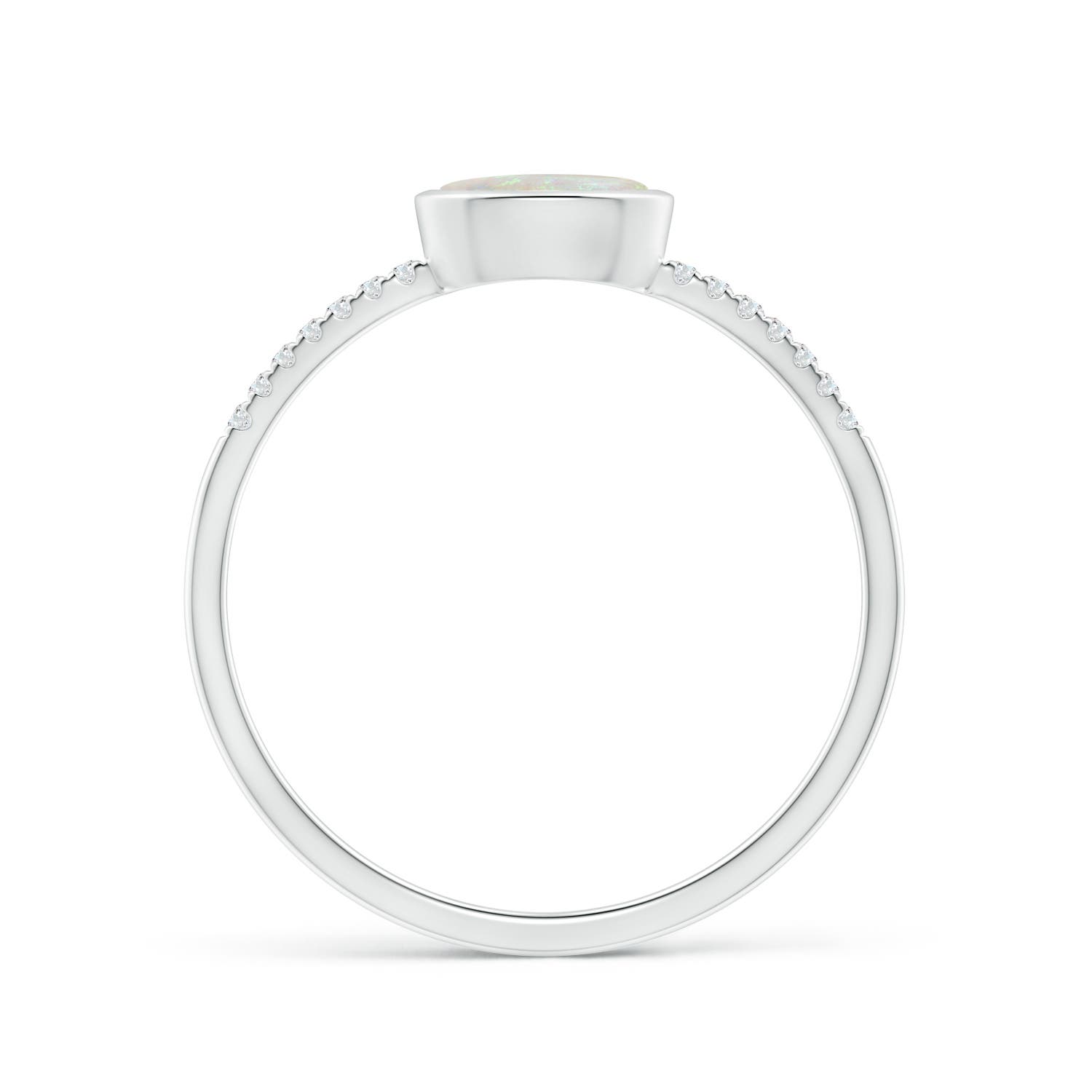 AA - Opal / 0.32 CT / 14 KT White Gold